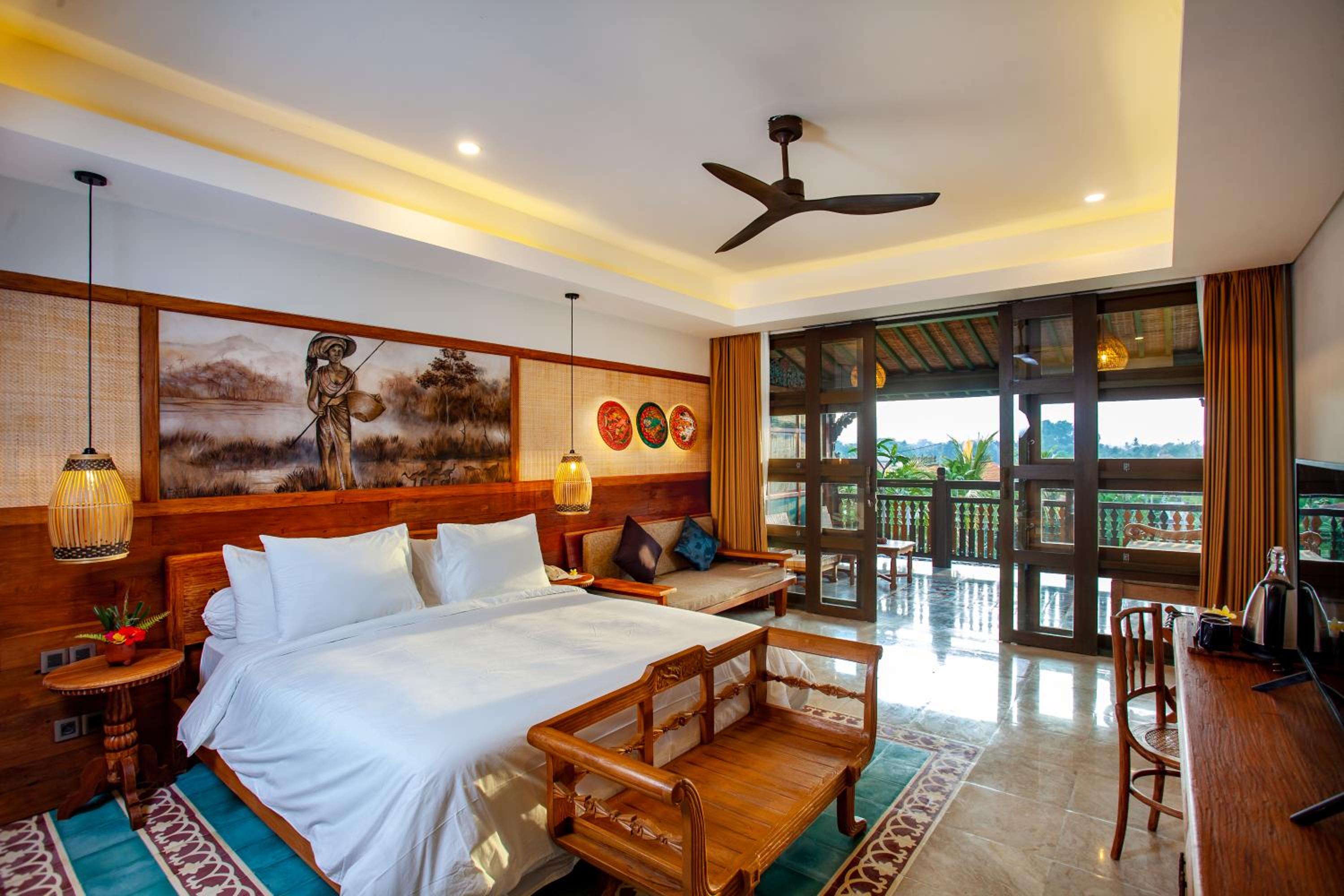 Arkananta Premier Suite with Rice Field View