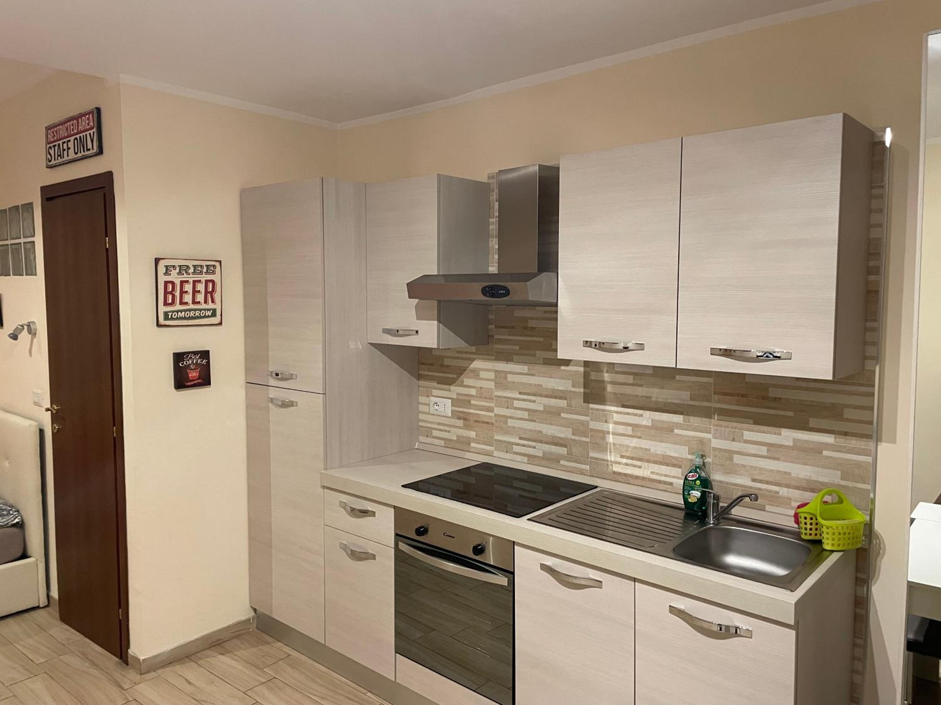 Apartment - Photo 9