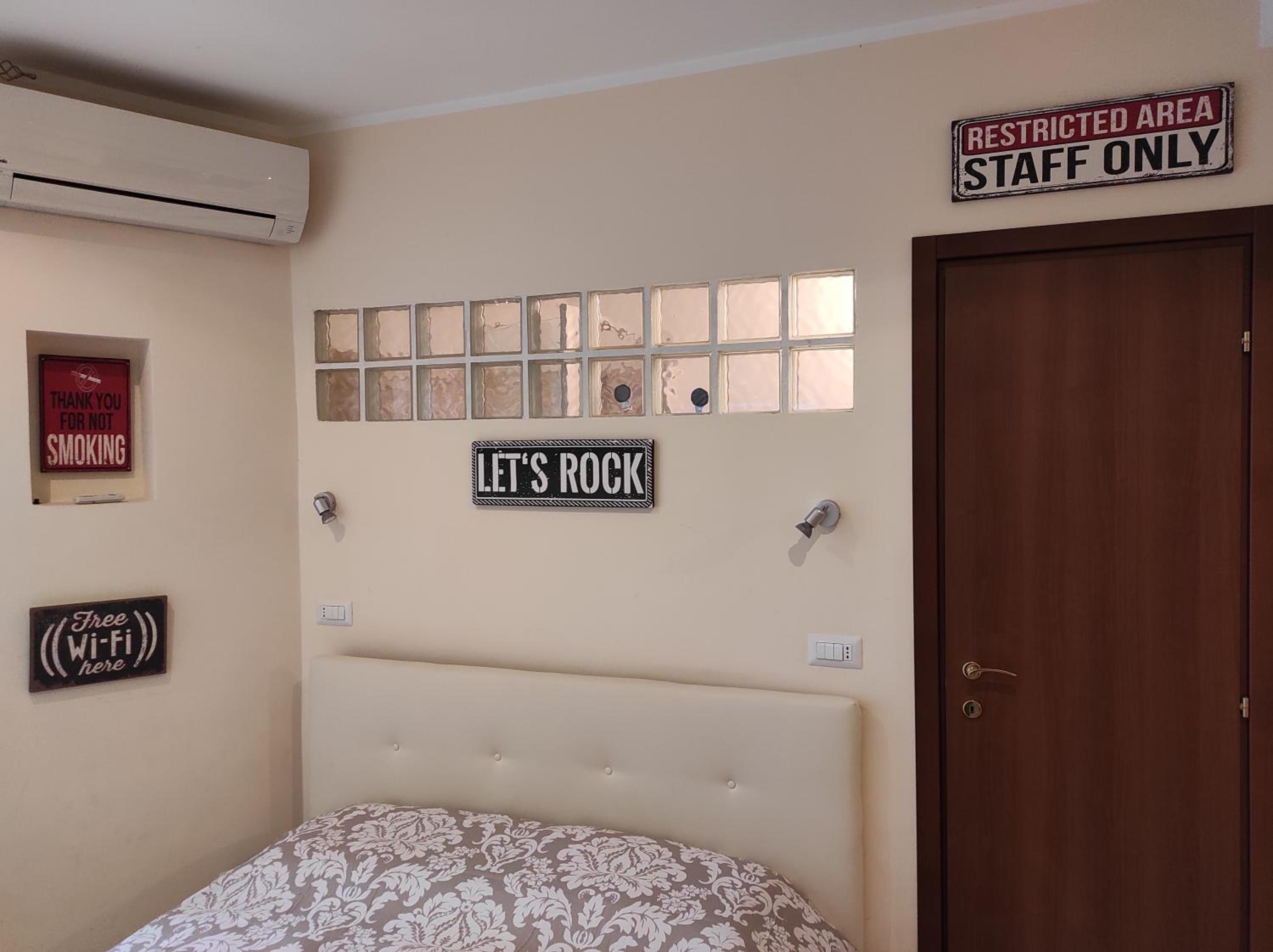 Apartment - Photo 12