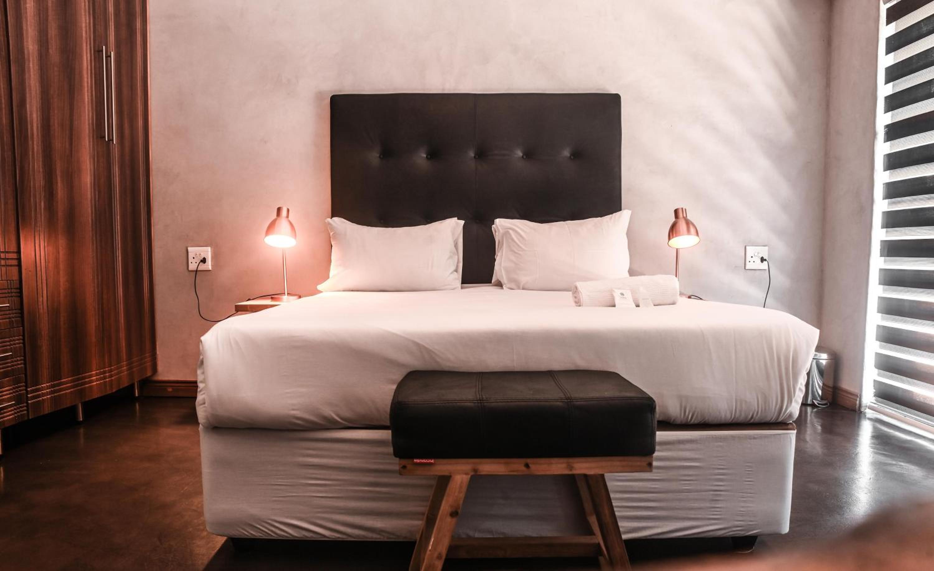 Double Room with Private Bathroom photo 2