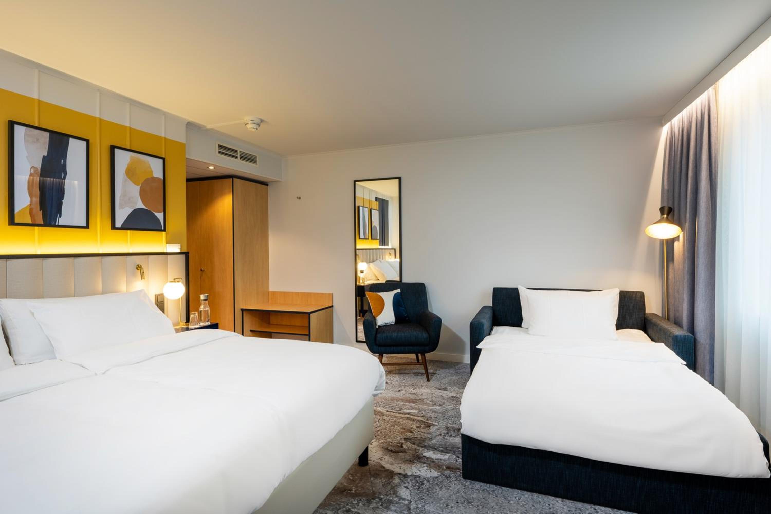 Premium King Room