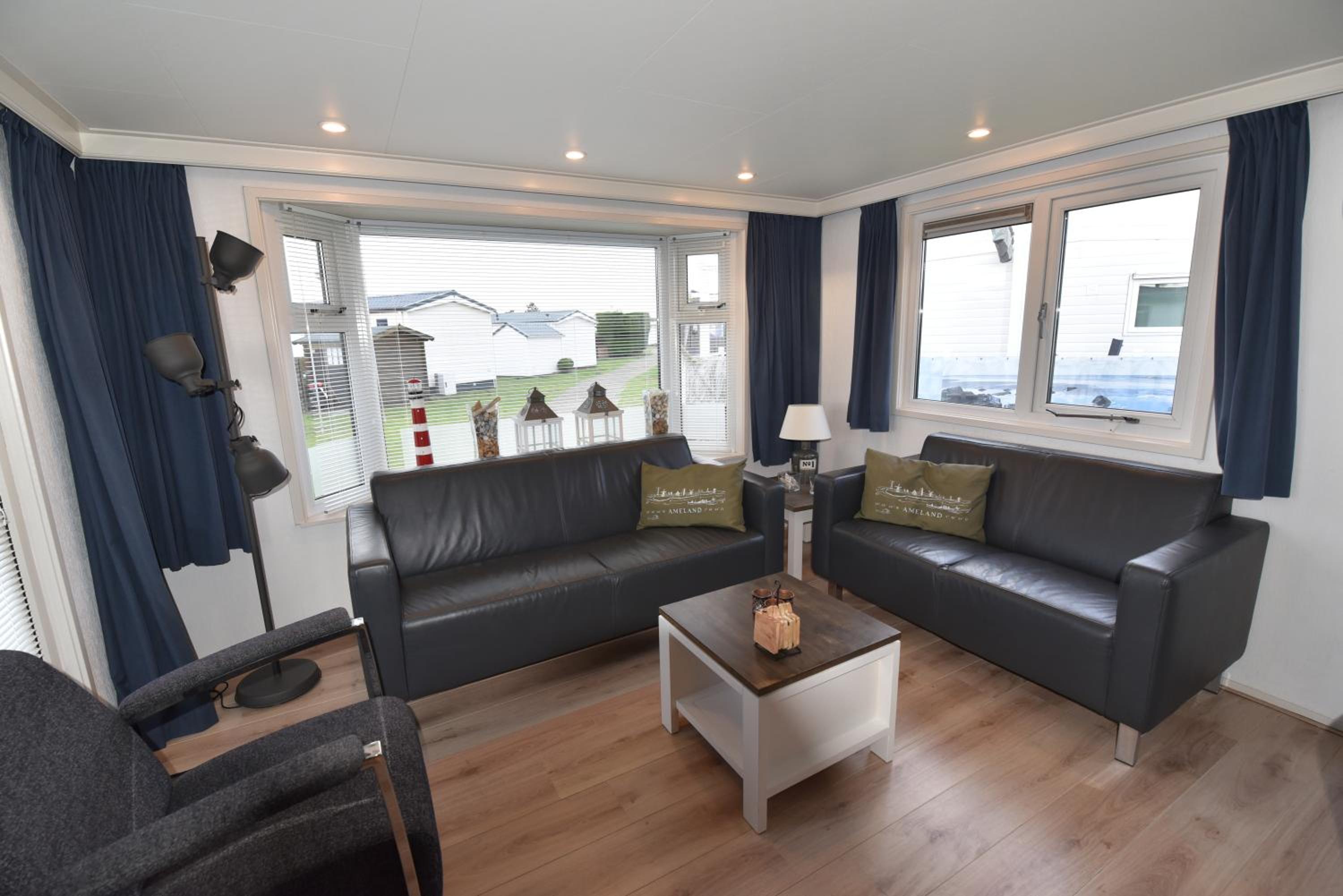 Three-Bedroom Chalet photo 1