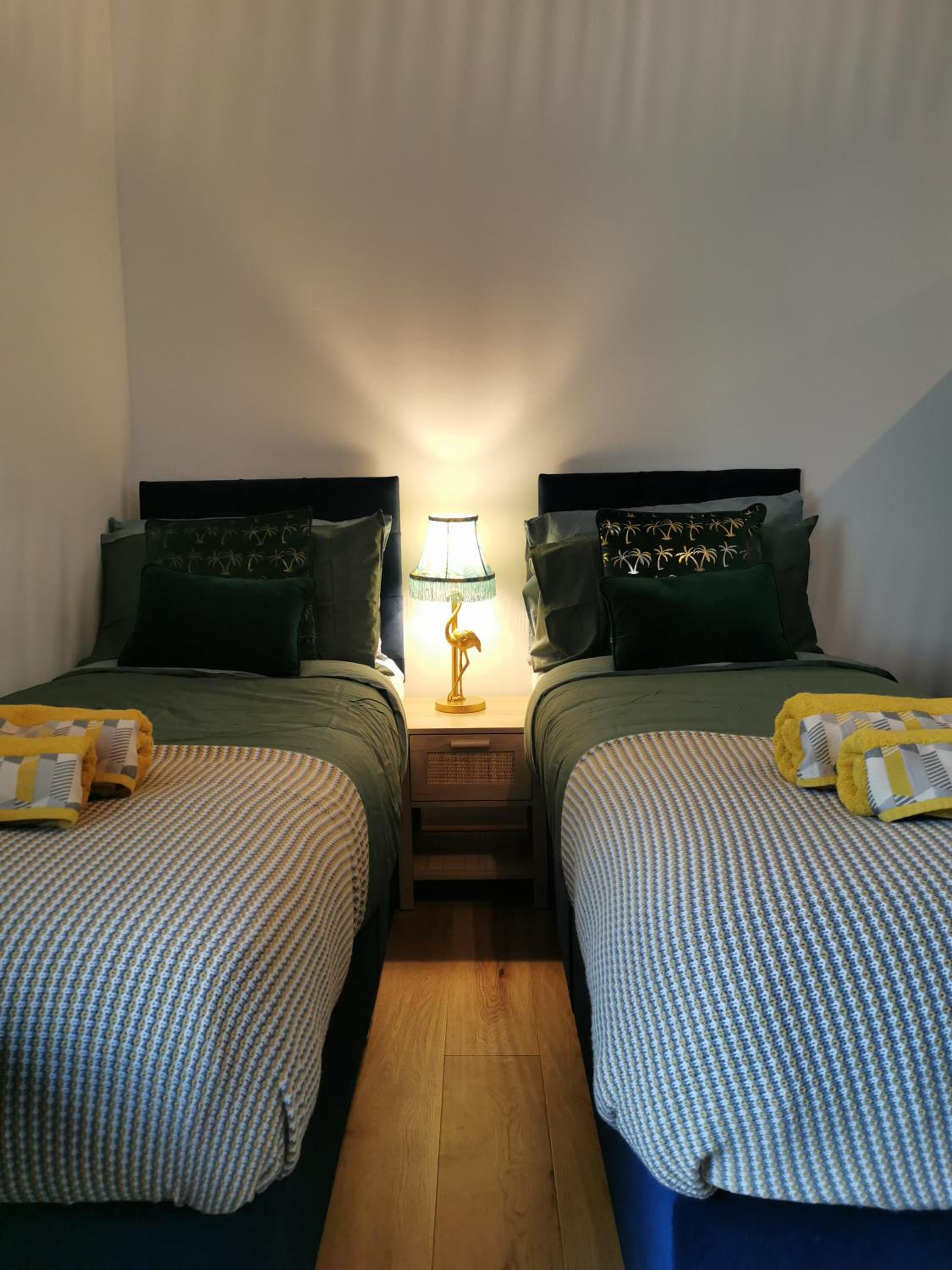 Double or Twin Room with Bathroom - Photo 7