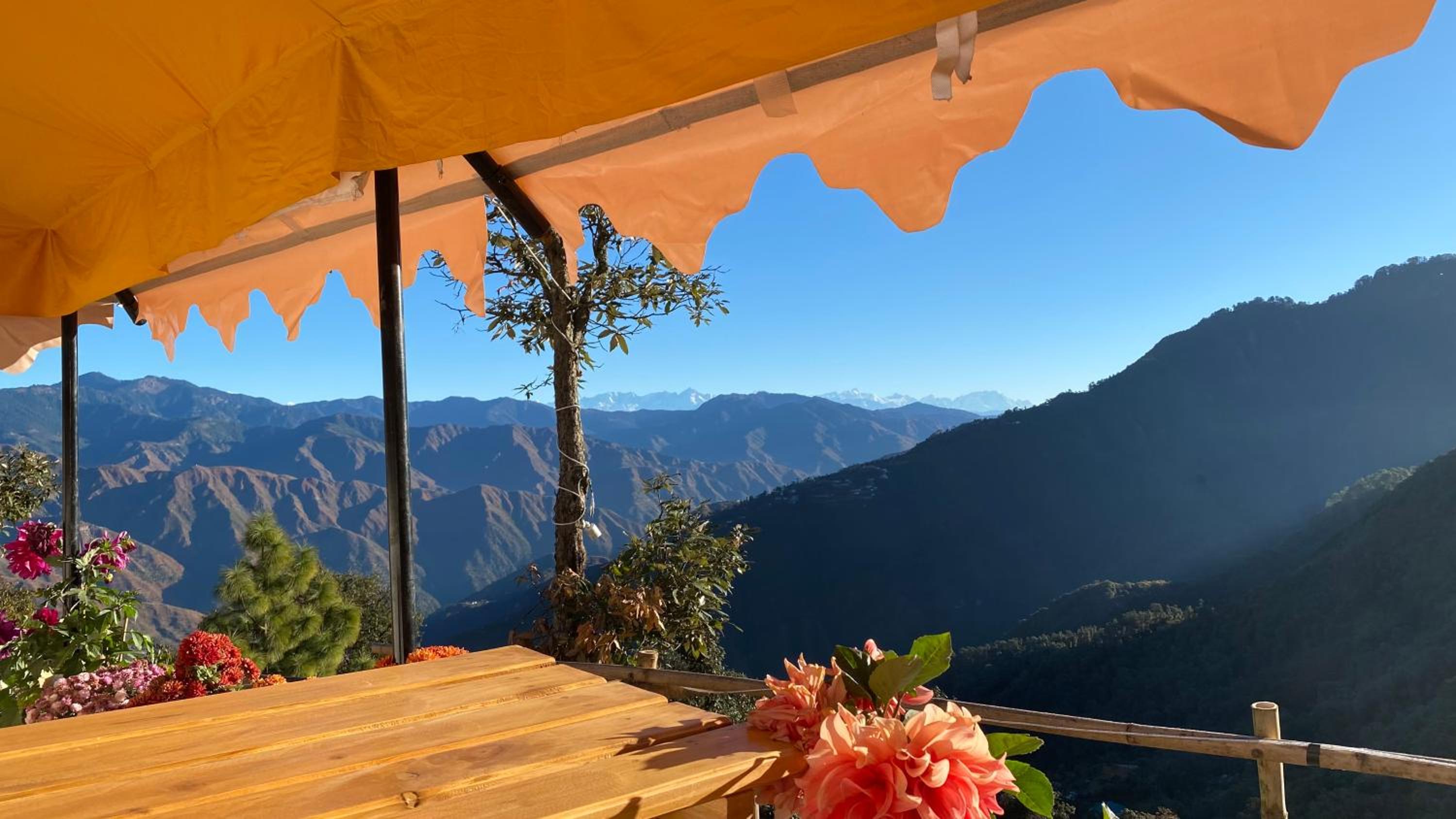 Superior Himalayan View Luxe Tent - Photo 60