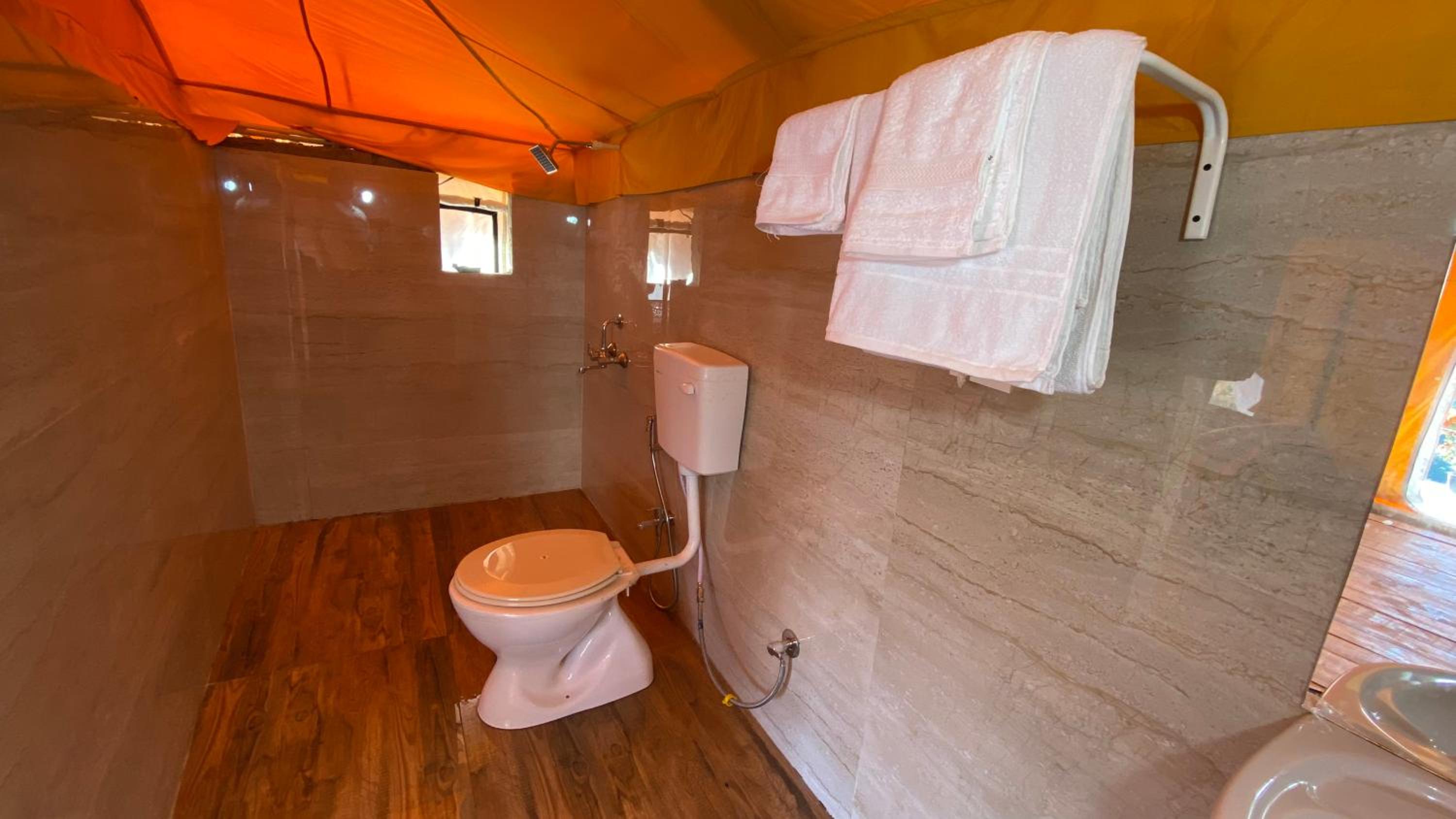 Superior Himalayan View Luxe Tent - Photo 32