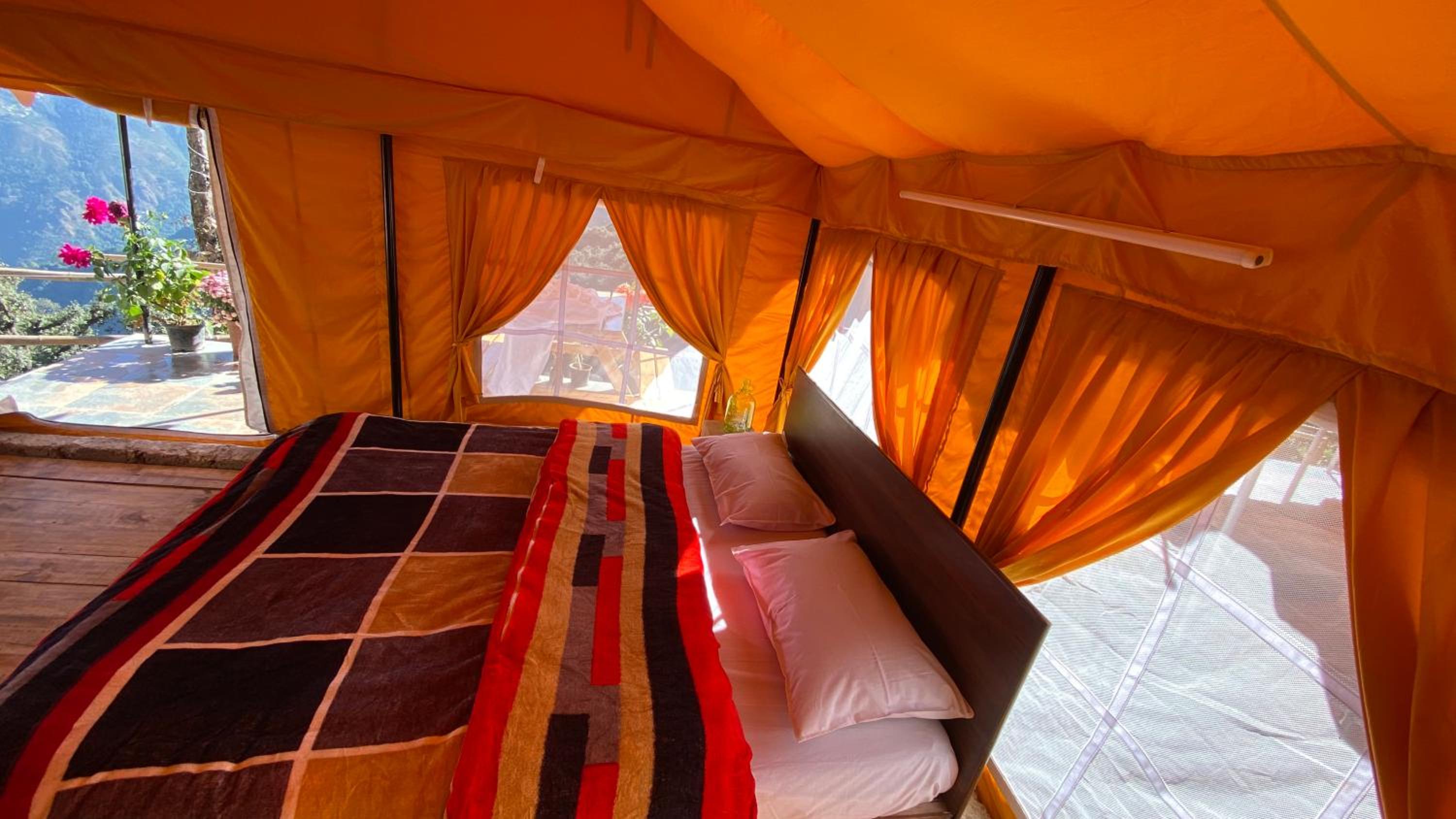 Superior Himalayan View Luxe Tent - Photo 30