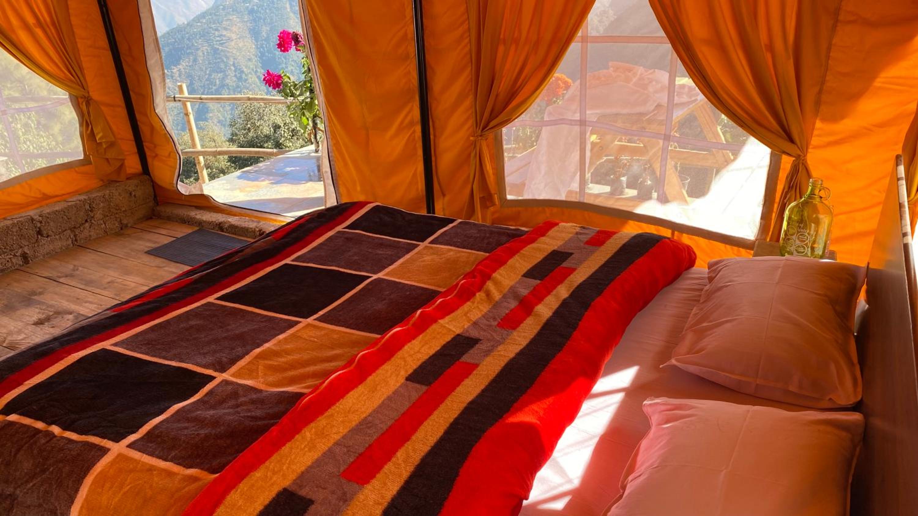 Superior Himalayan View Luxe Tent - Photo 19