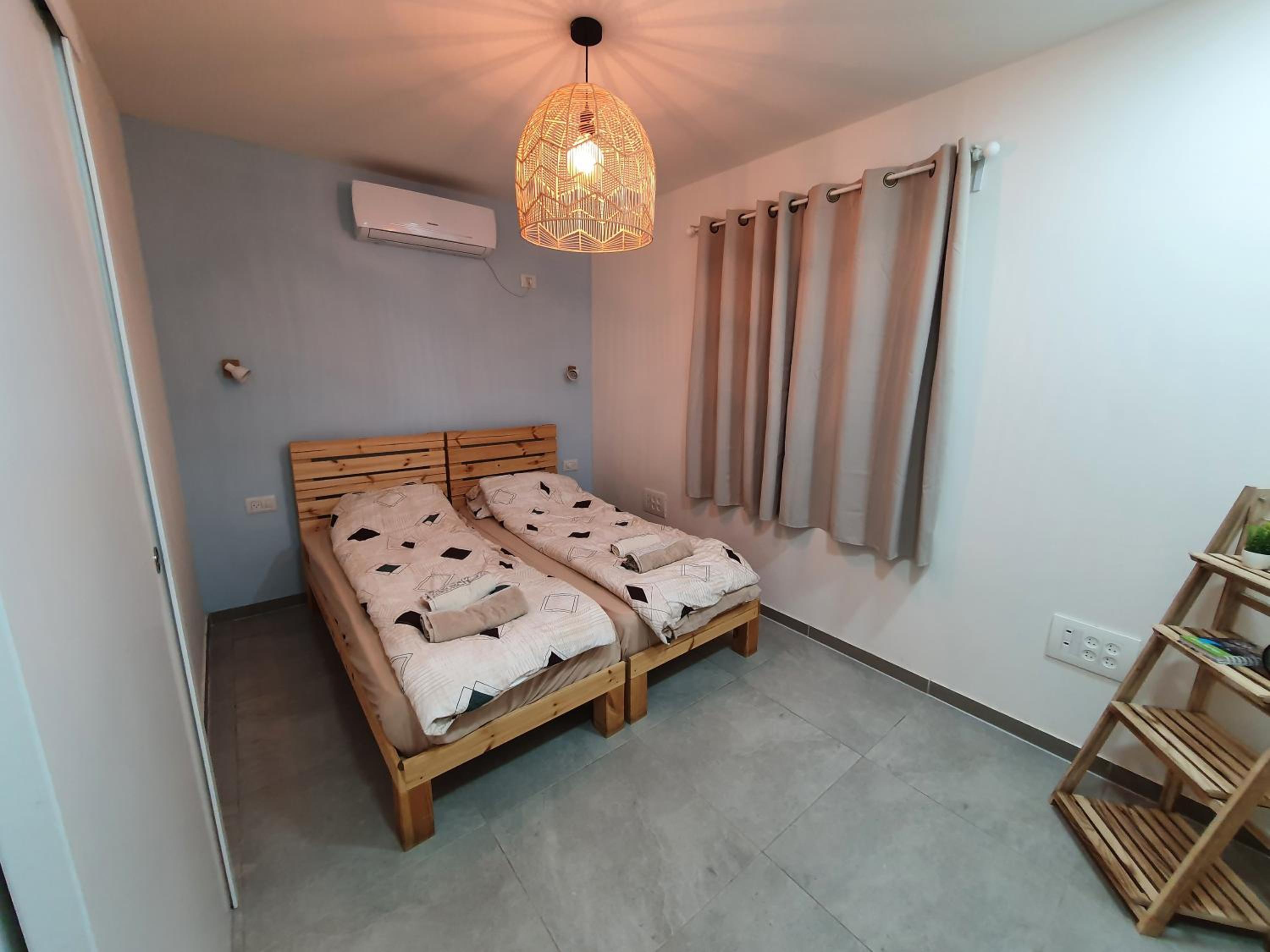 One-Bedroom Apartment - Photo 6
