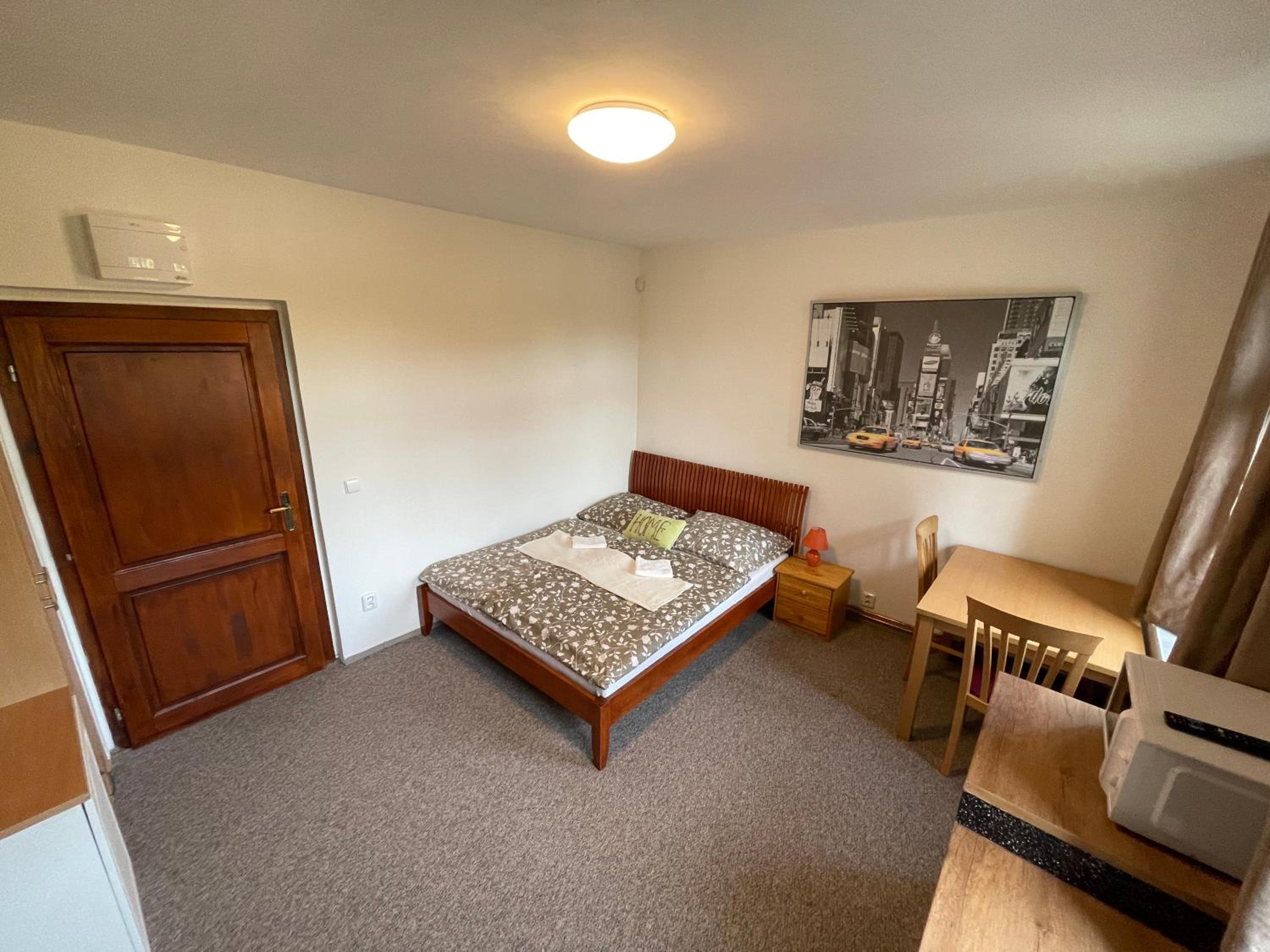 Standard Double Room - Photo 2