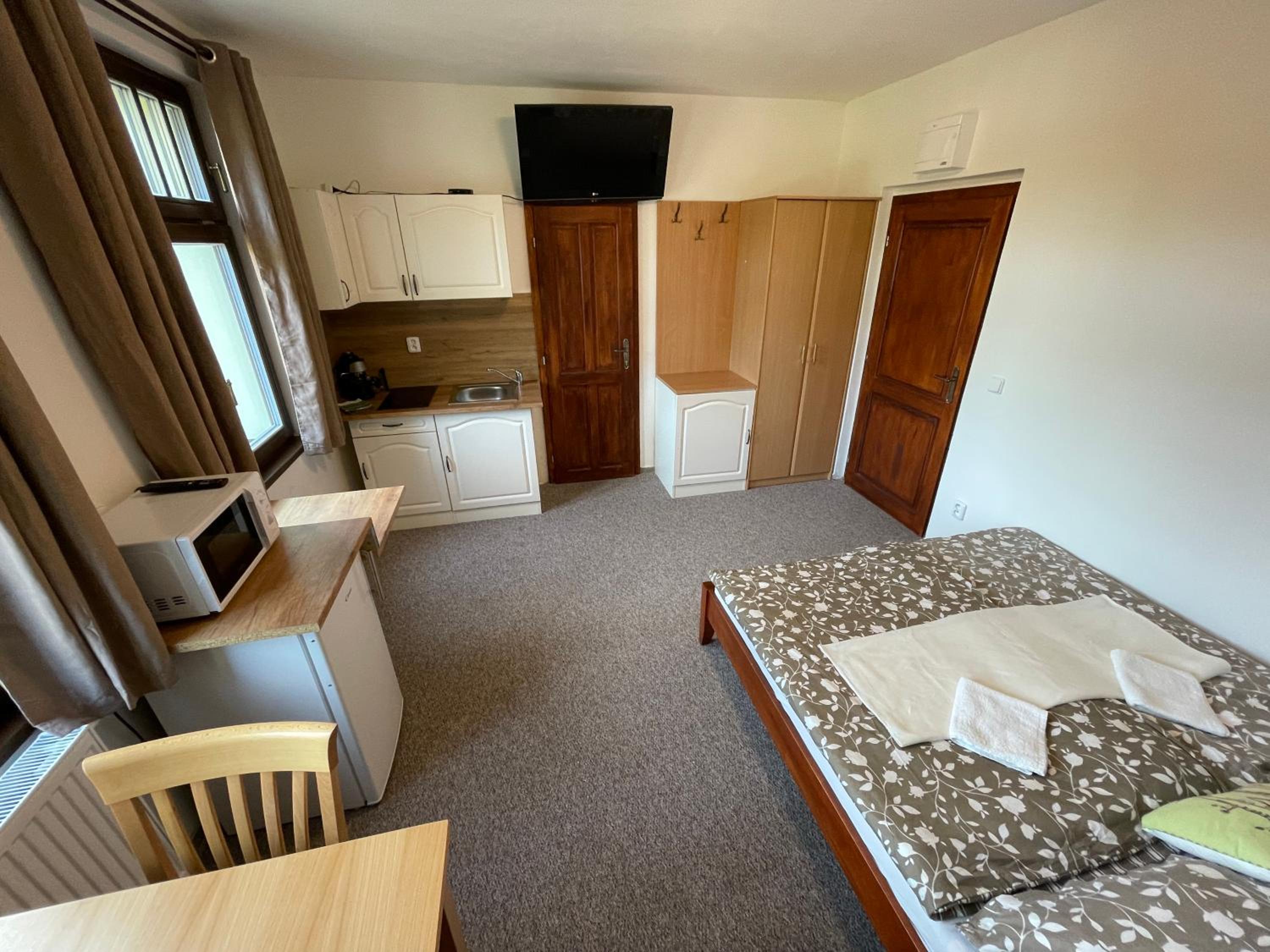 Standard Double Room - Photo 3