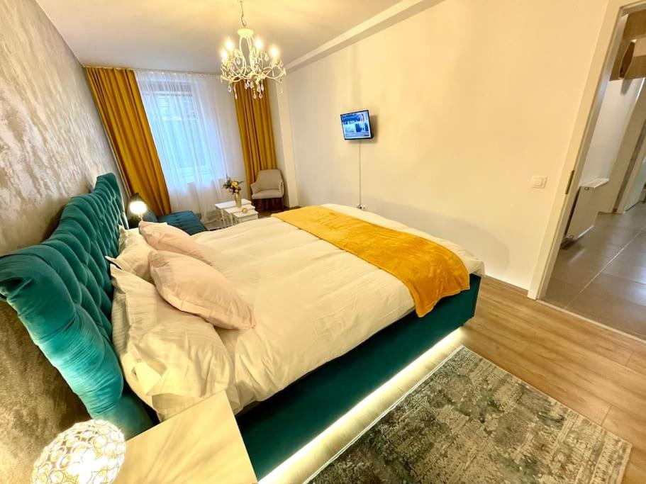 One-Bedroom Apartment - Photo 24