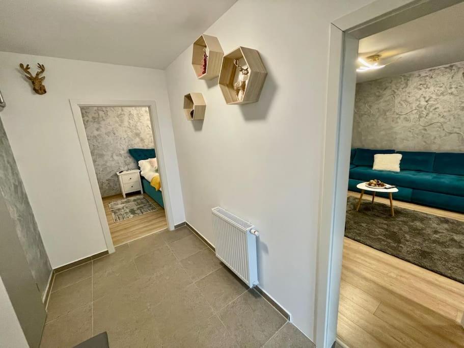 One-Bedroom Apartment - Photo 18