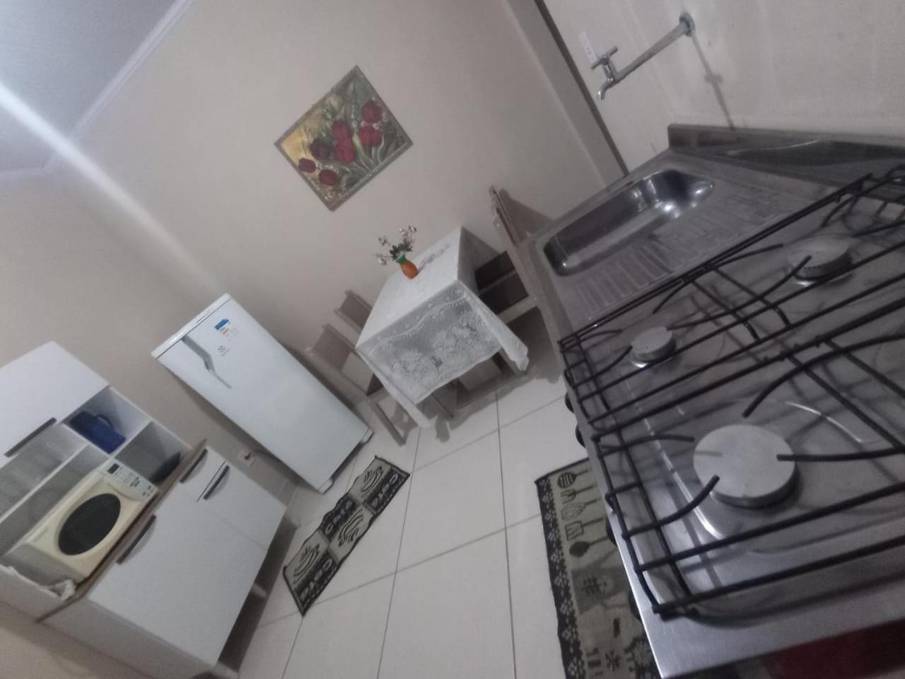 One-Bedroom Apartment photo 3