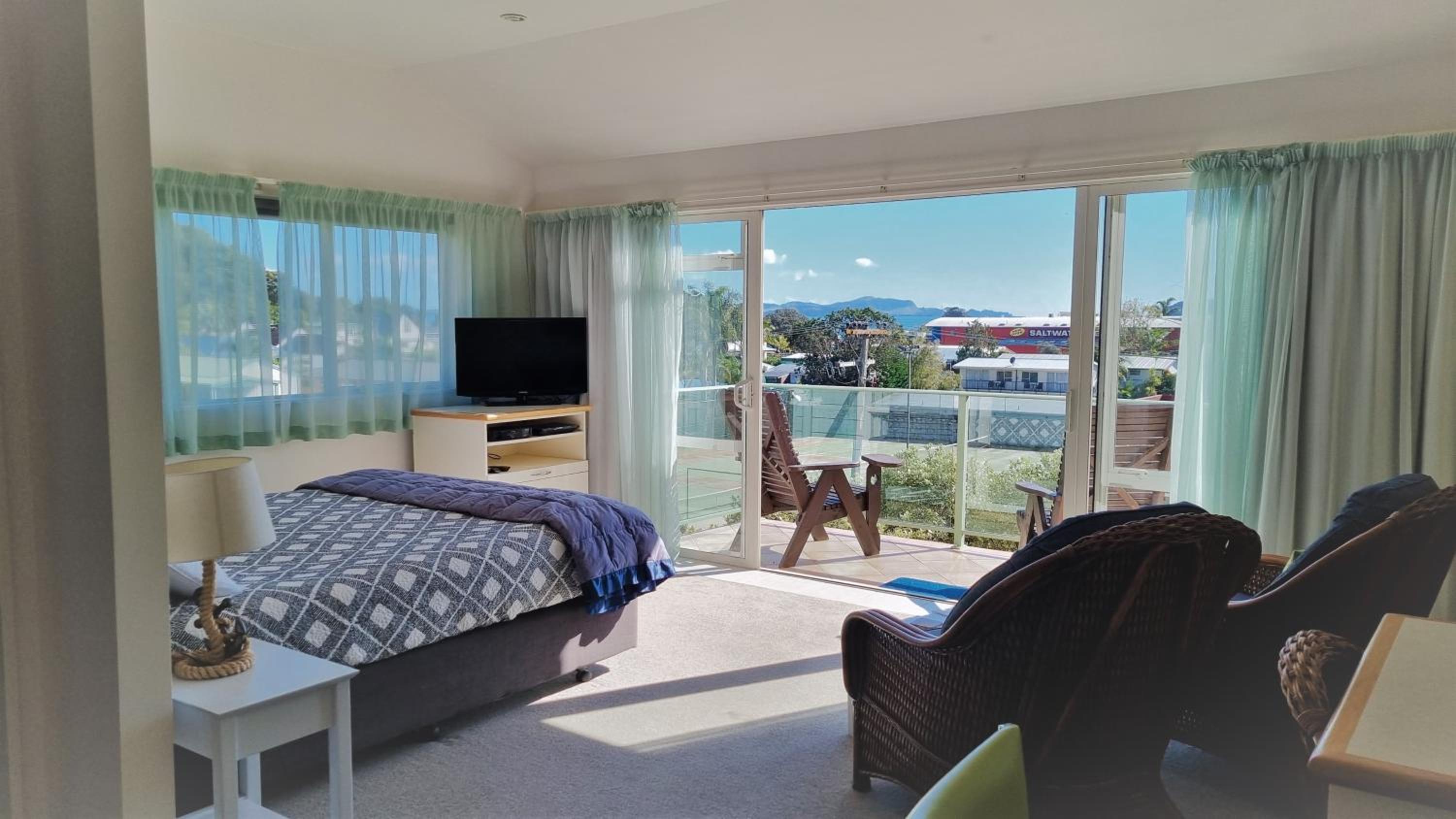 Sea View Studio with Spa photo 1