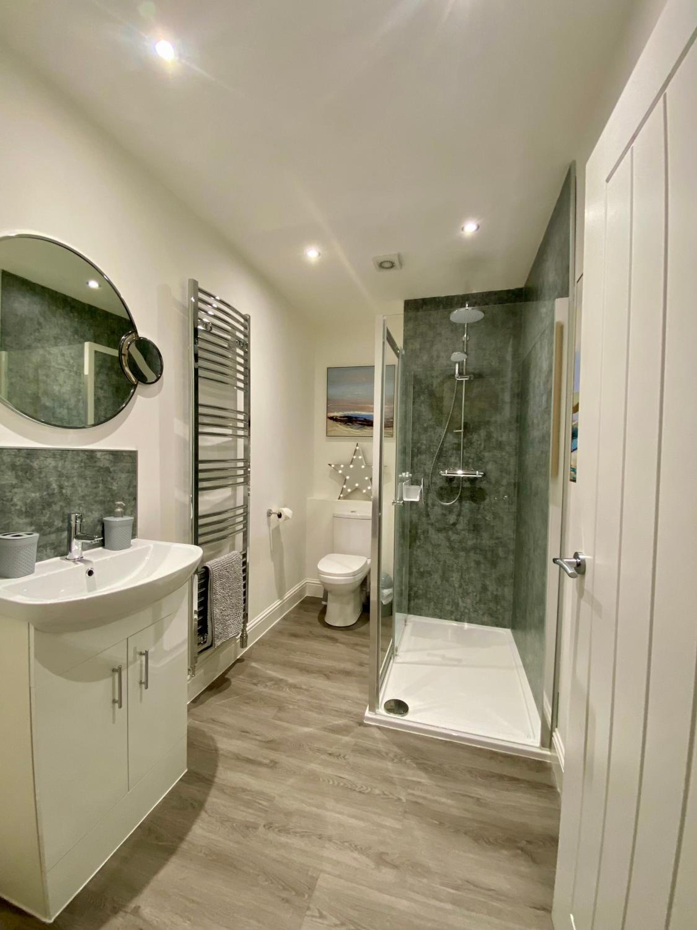 Two-Bedroom Cottage - Photo 16