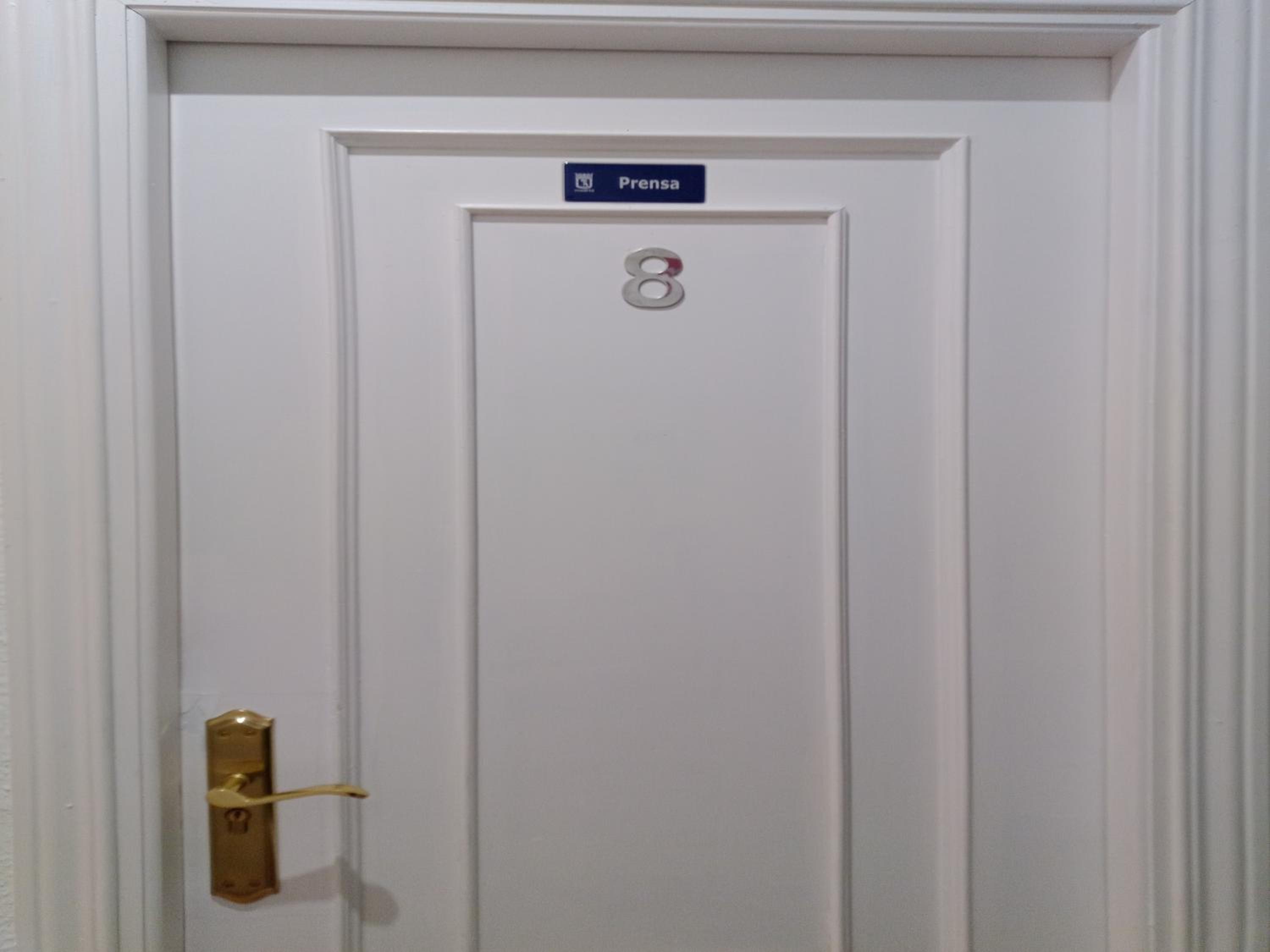 Double Room - Photo 11