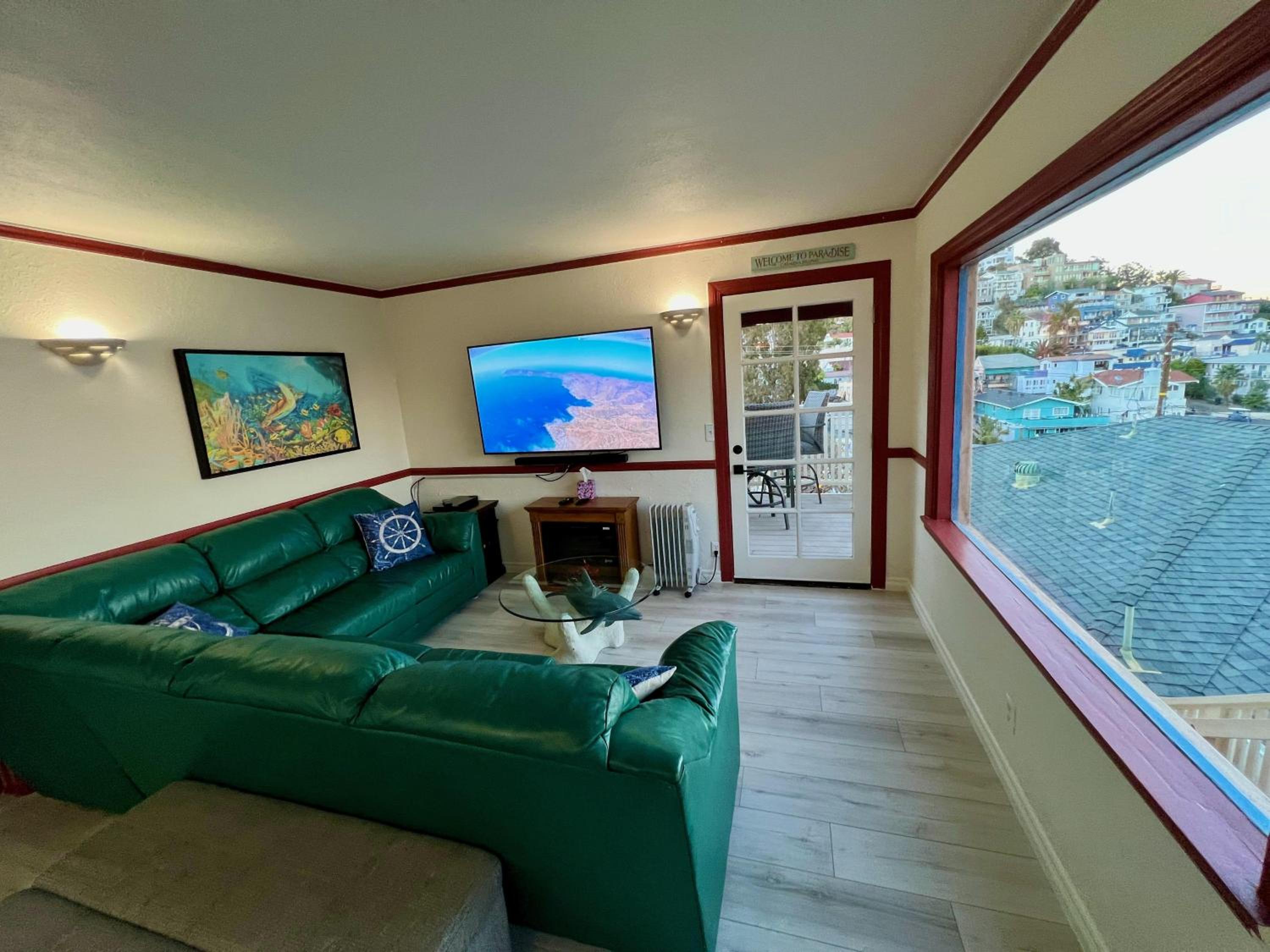 Two-Bedroom House - Photo 1