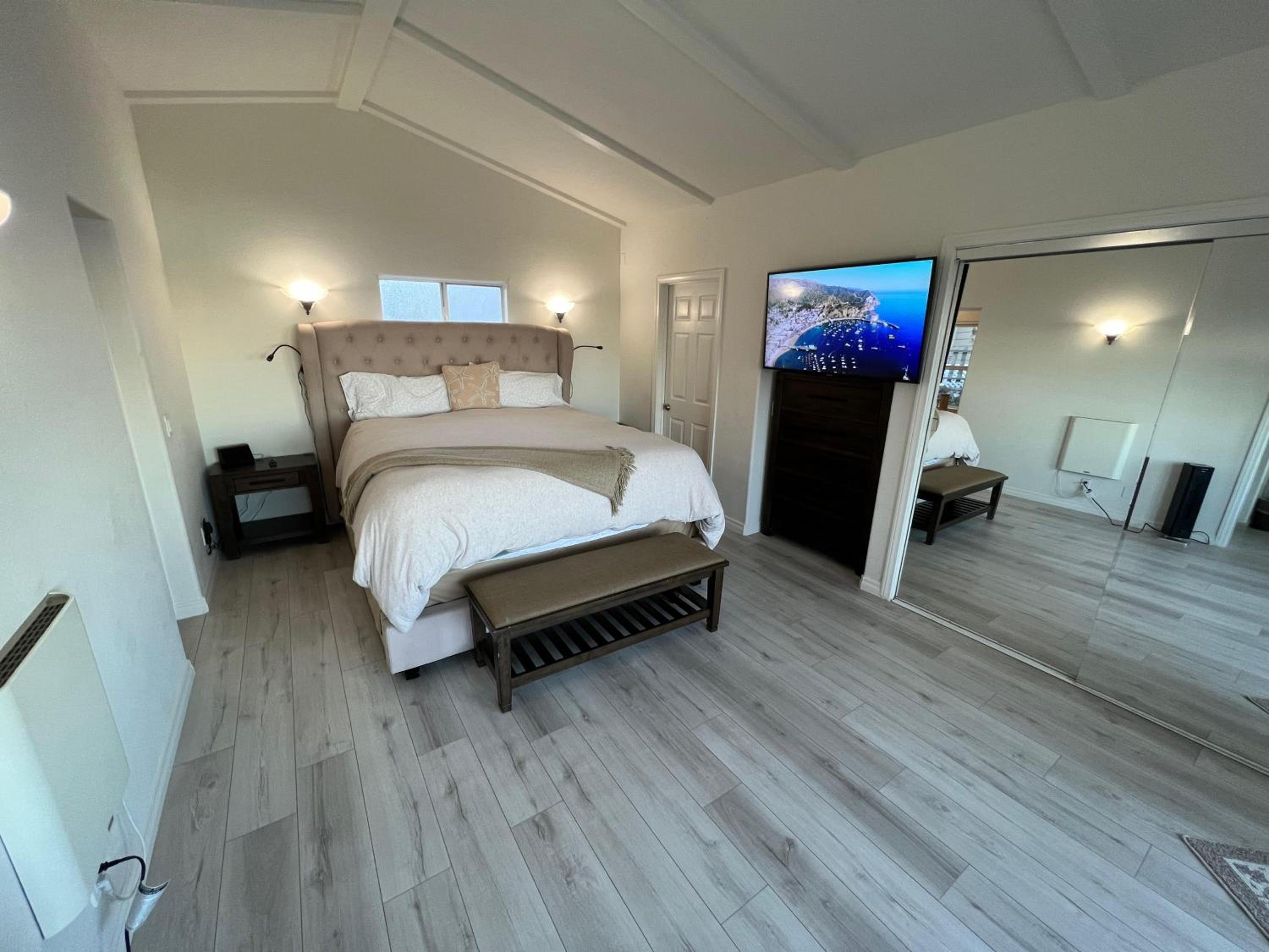 Two-Bedroom House - Photo 14