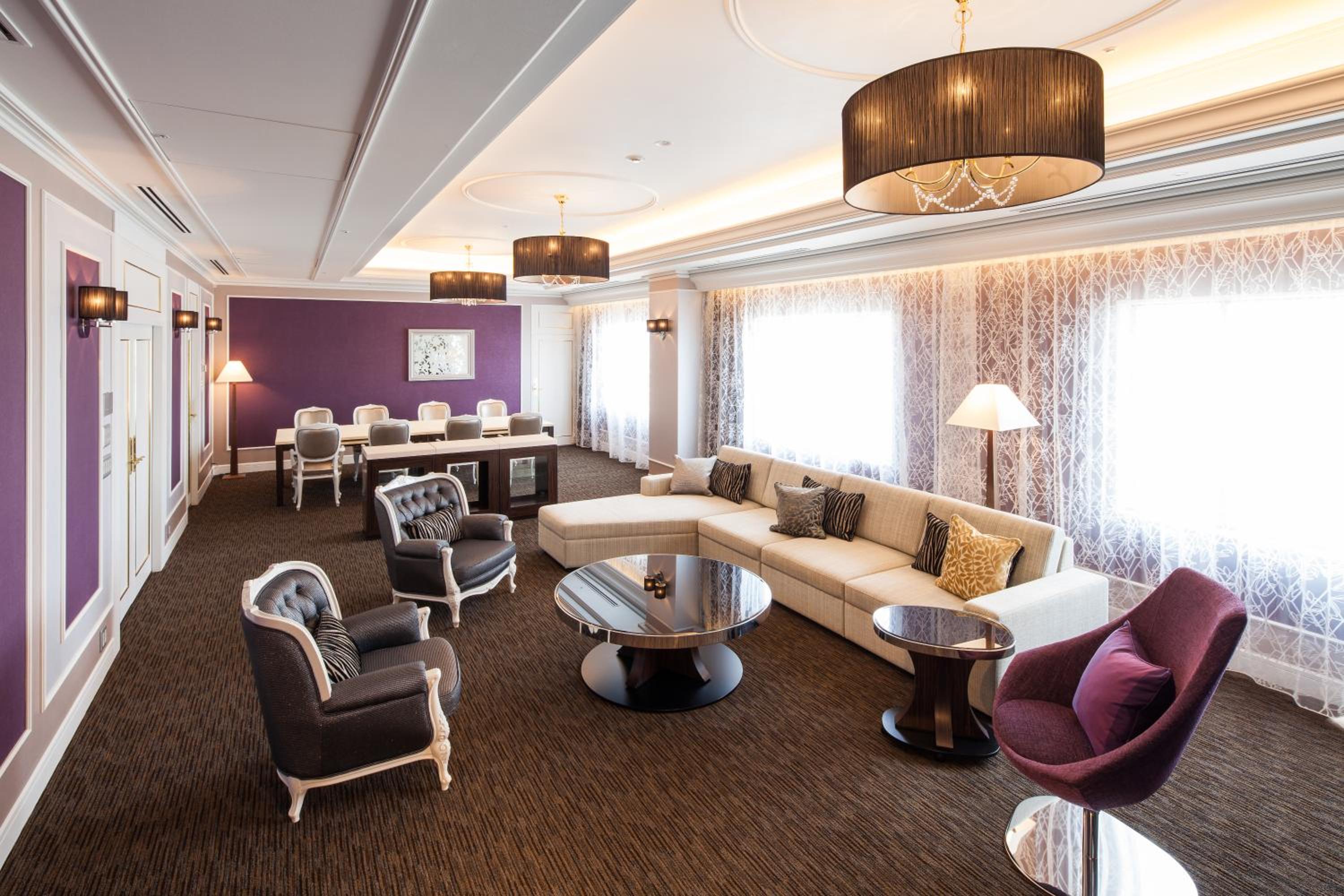 Royal Suite - Non-Smoking - Photo 13