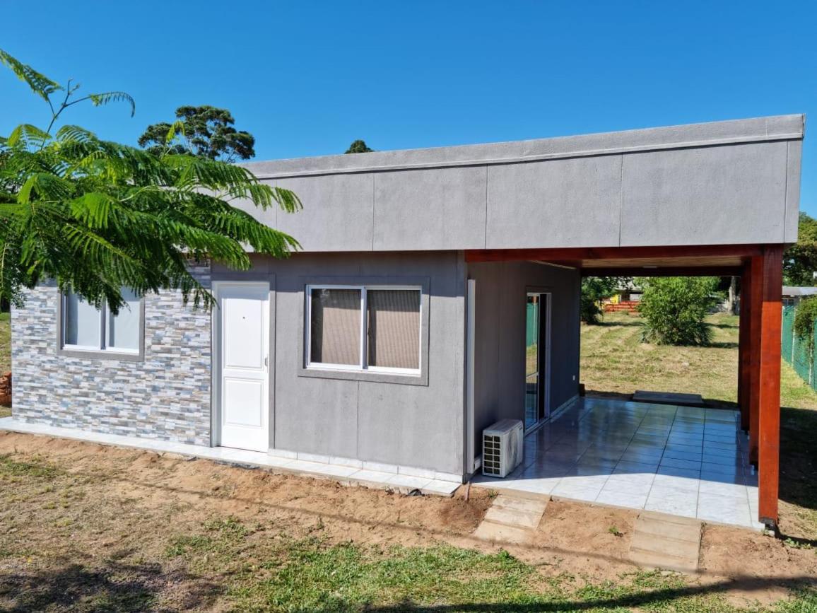 Two-Bedroom House photo 2