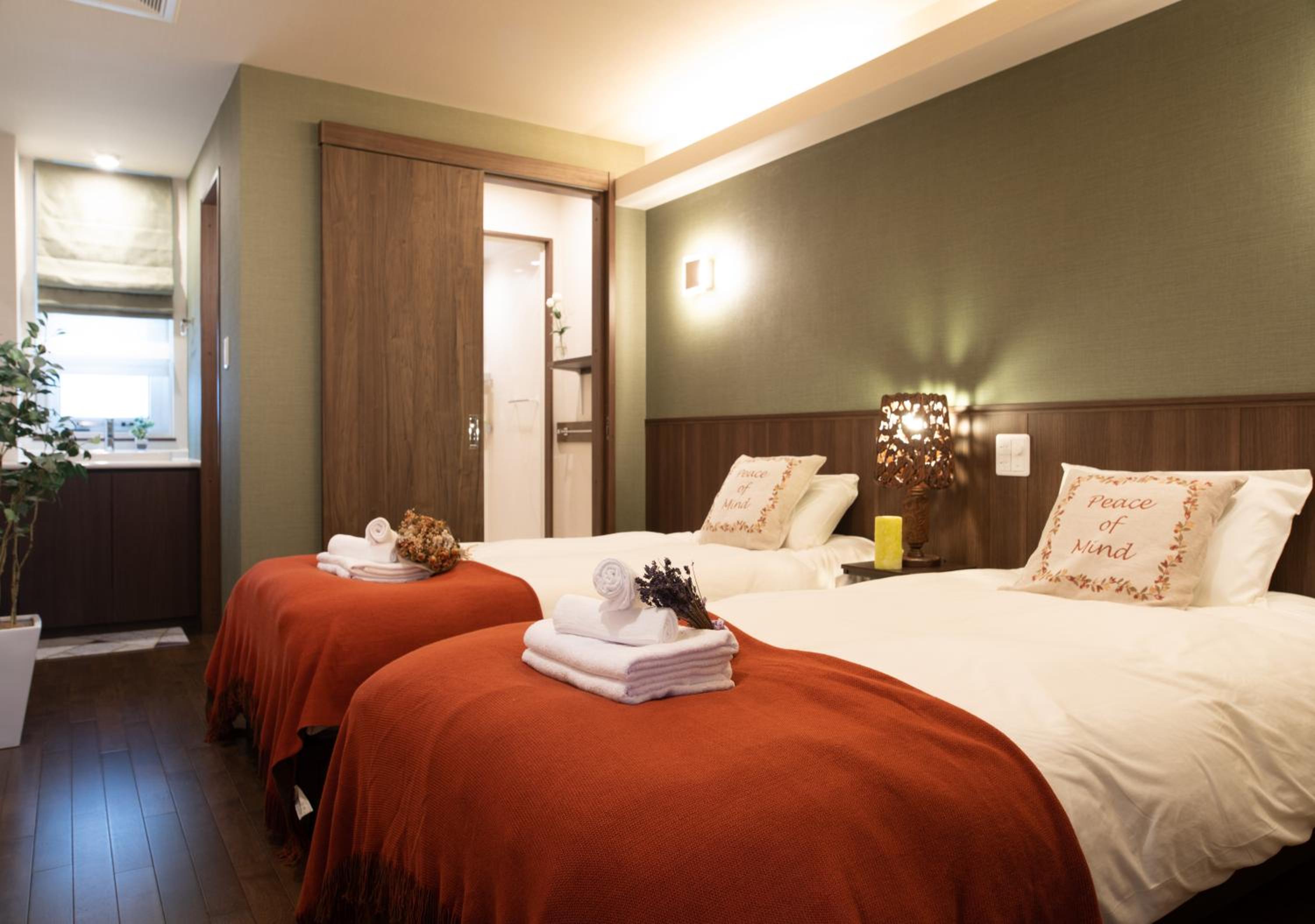 Deluxe Suite - Photo 17