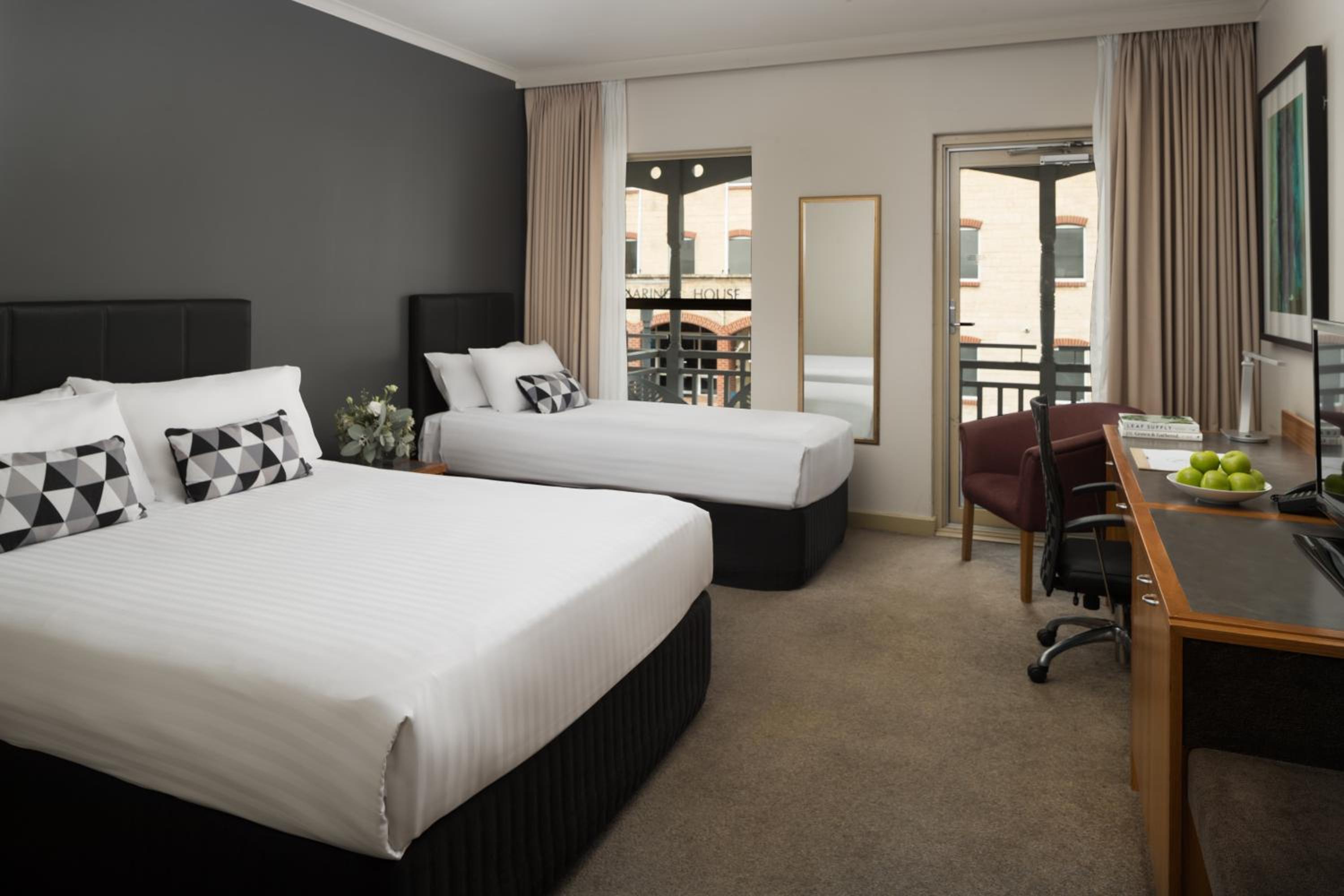 Superior Twin Room - Photo 7