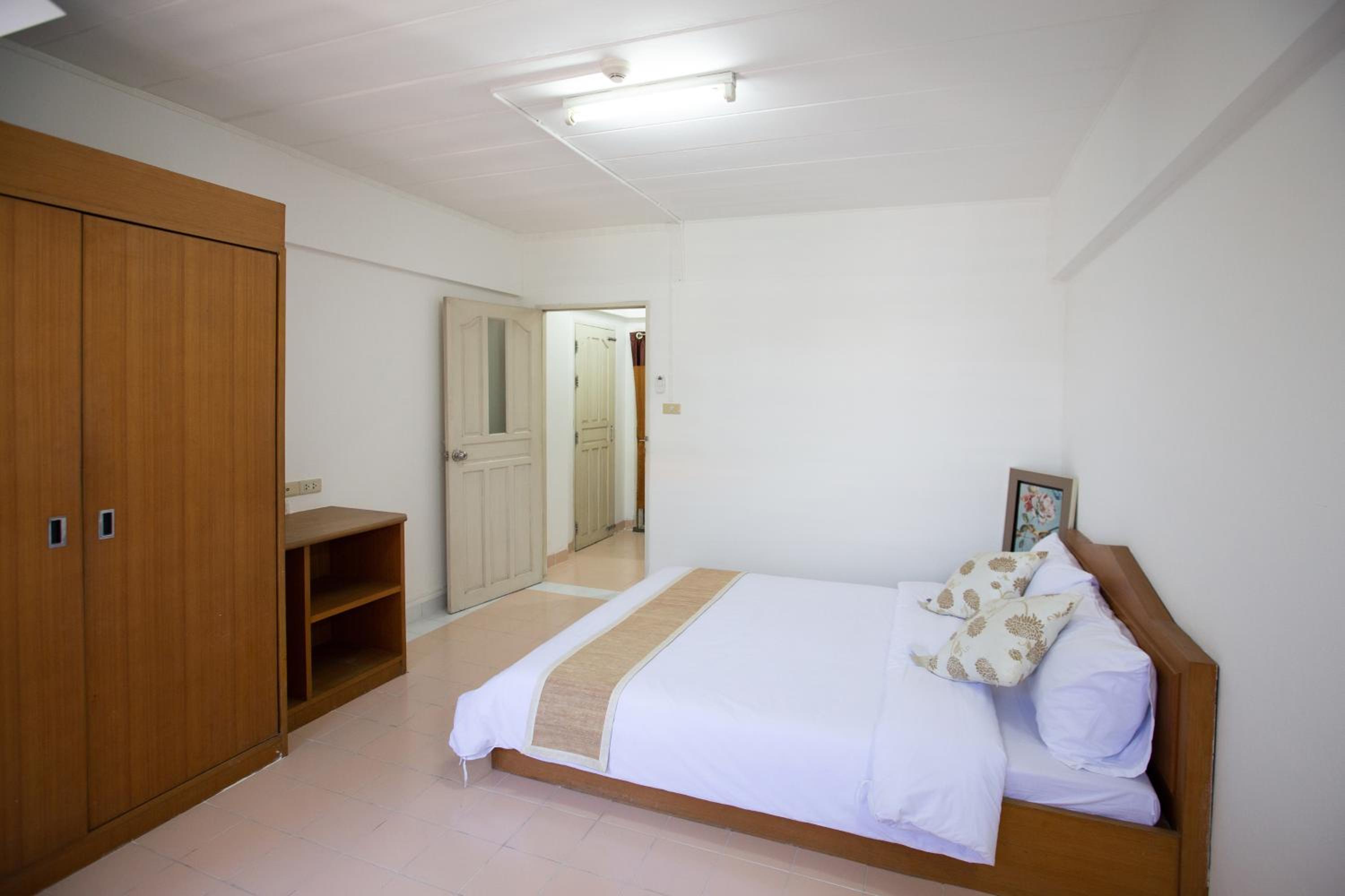 Superior Double or Twin Room photo 2