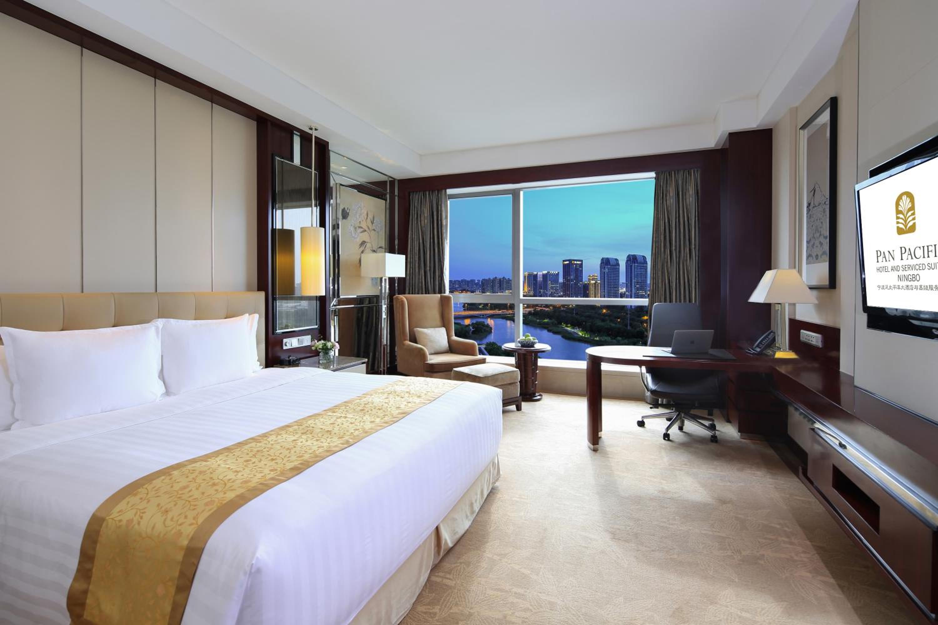 Superior King Bed Room