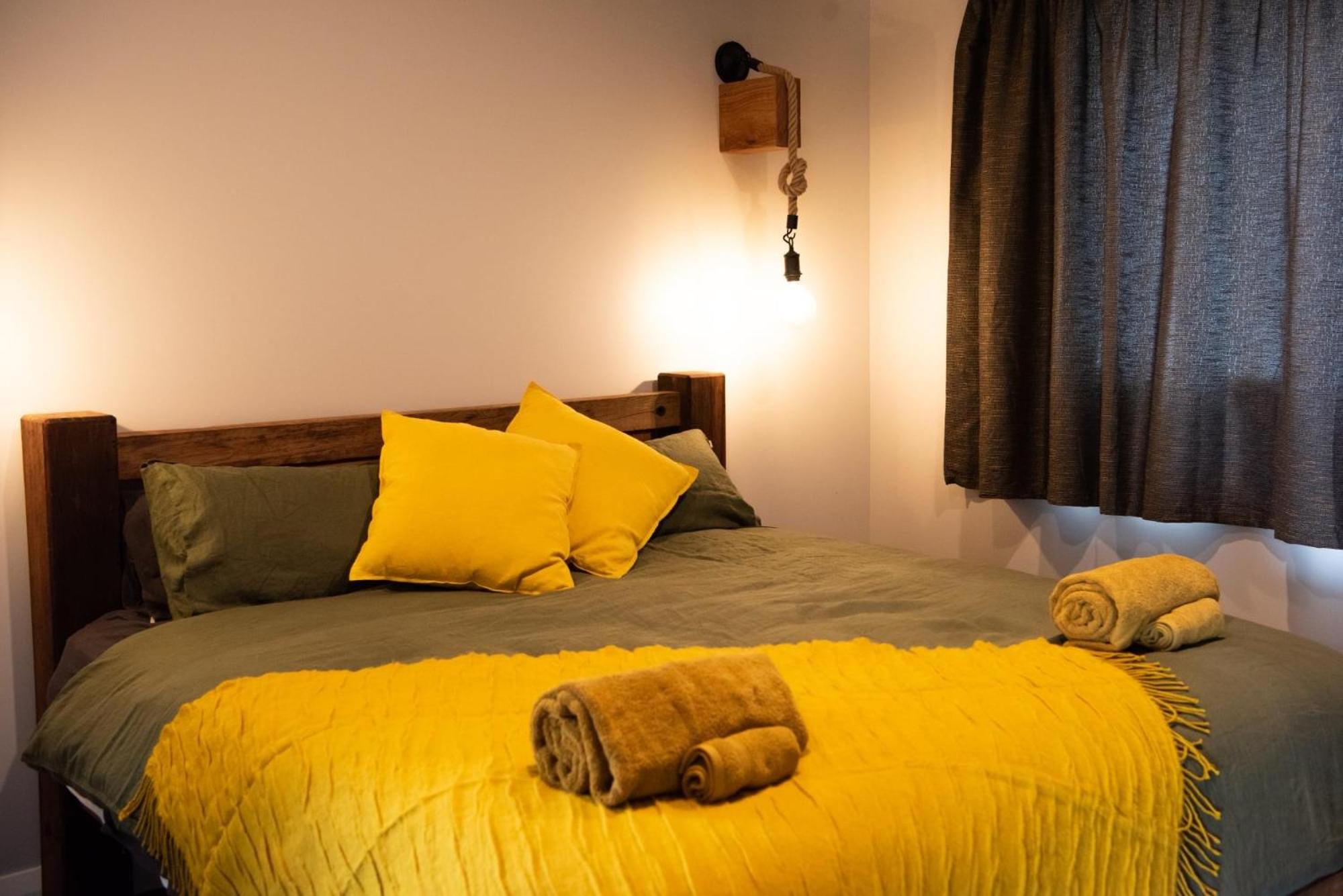 Double Room - Photo 8