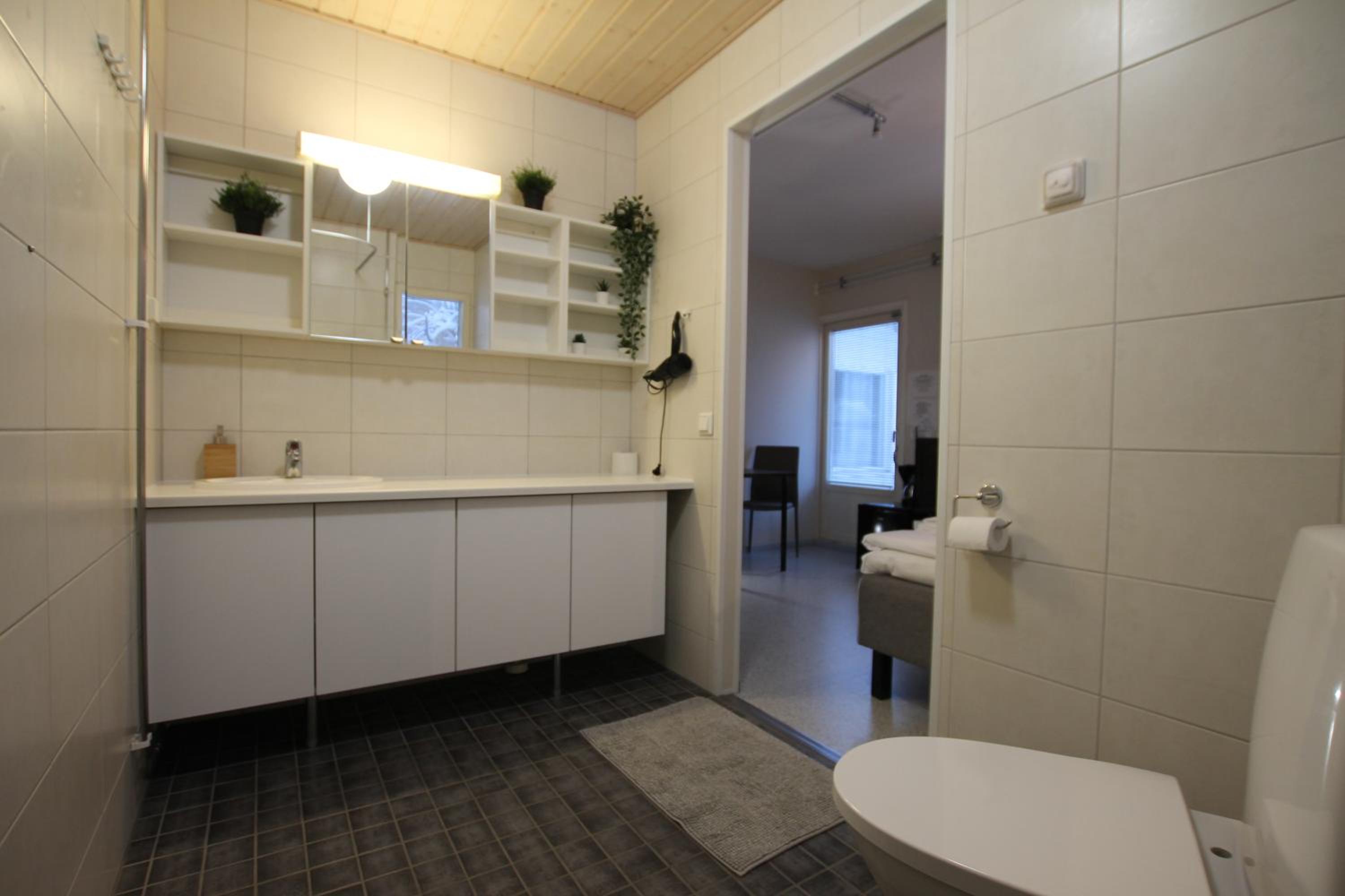 Twin Room with Shower photo 3