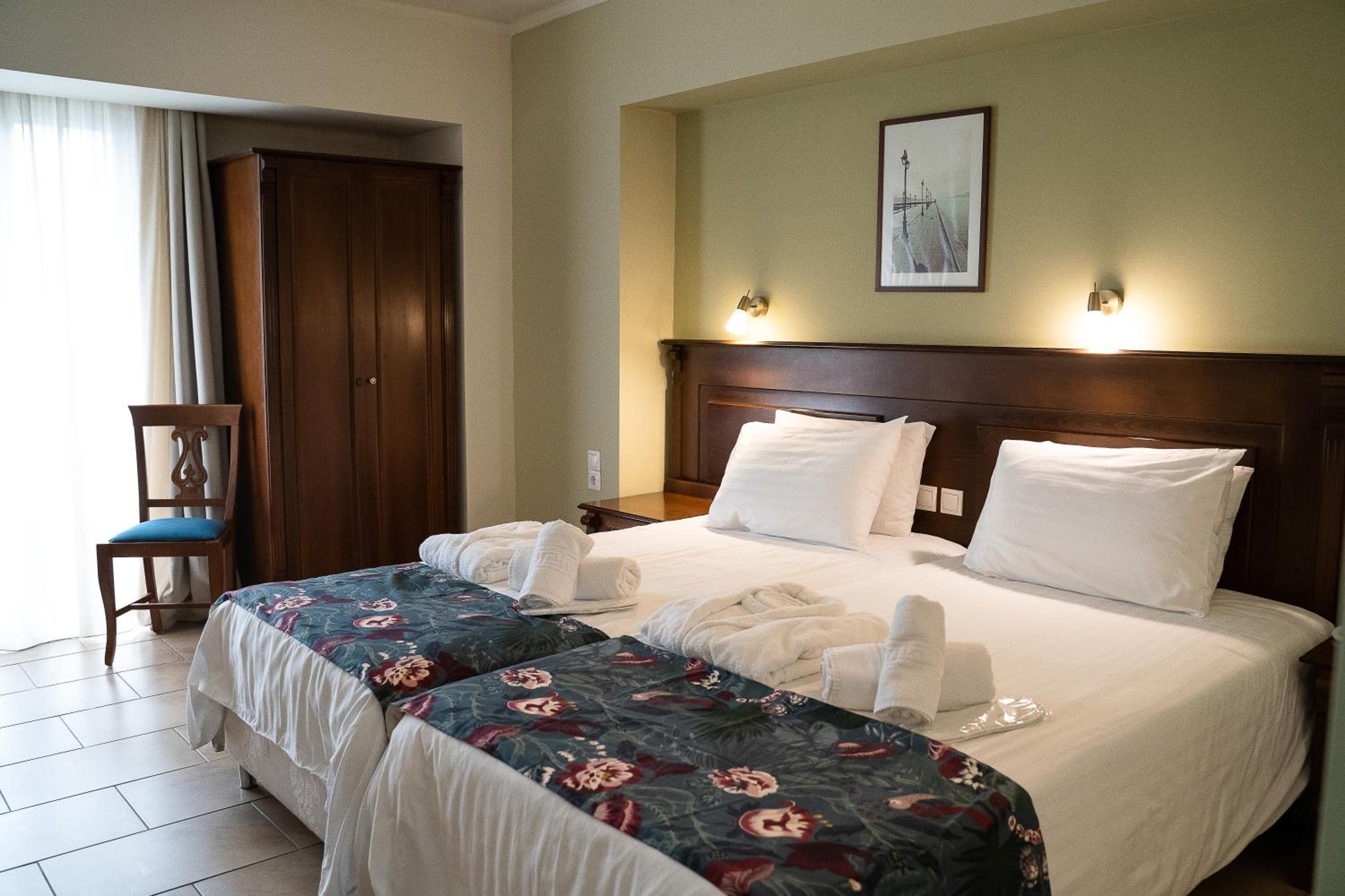 Double or Twin Room - Photo 1