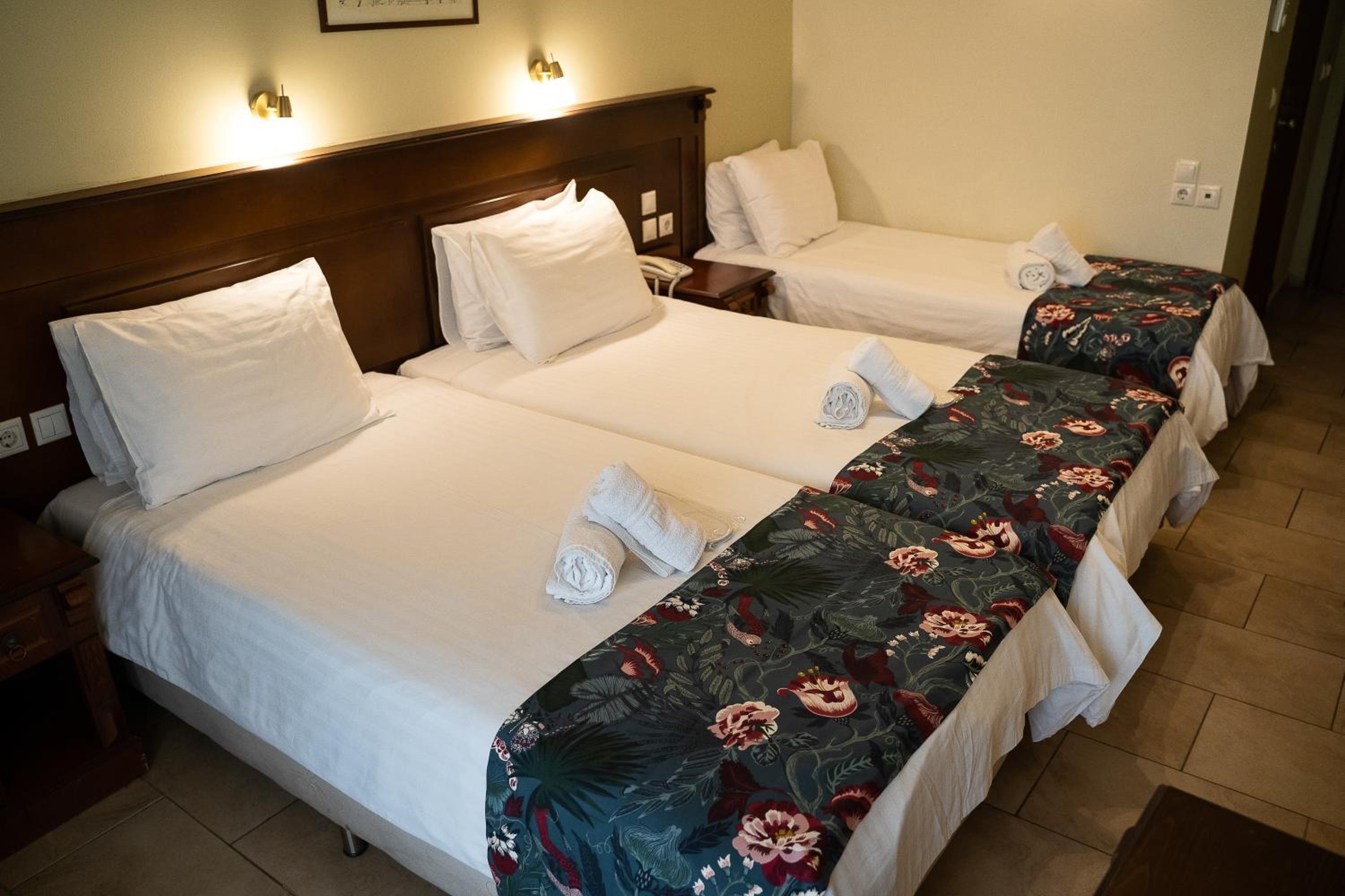Triple Room - Photo 8