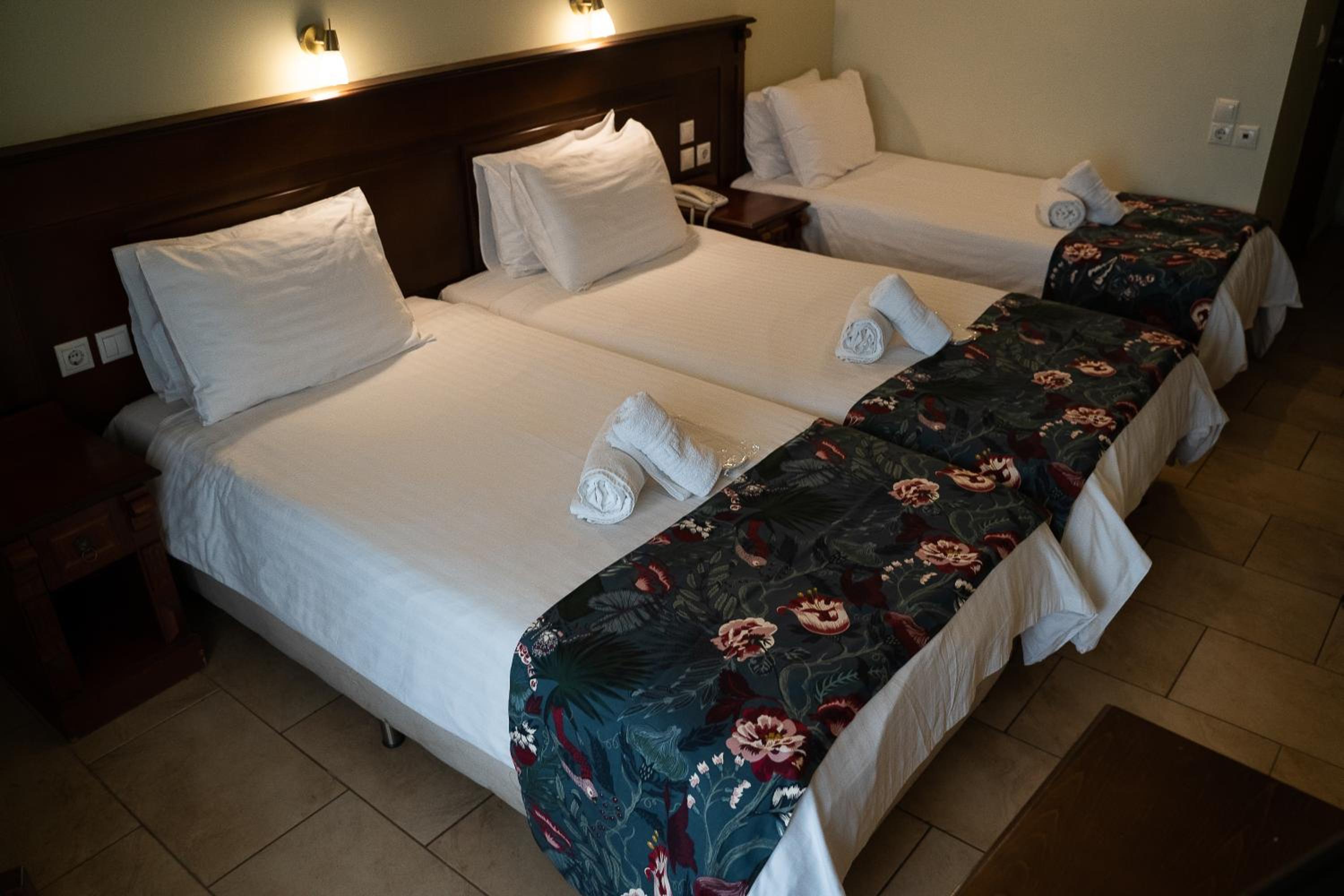 Triple Room - Photo 6