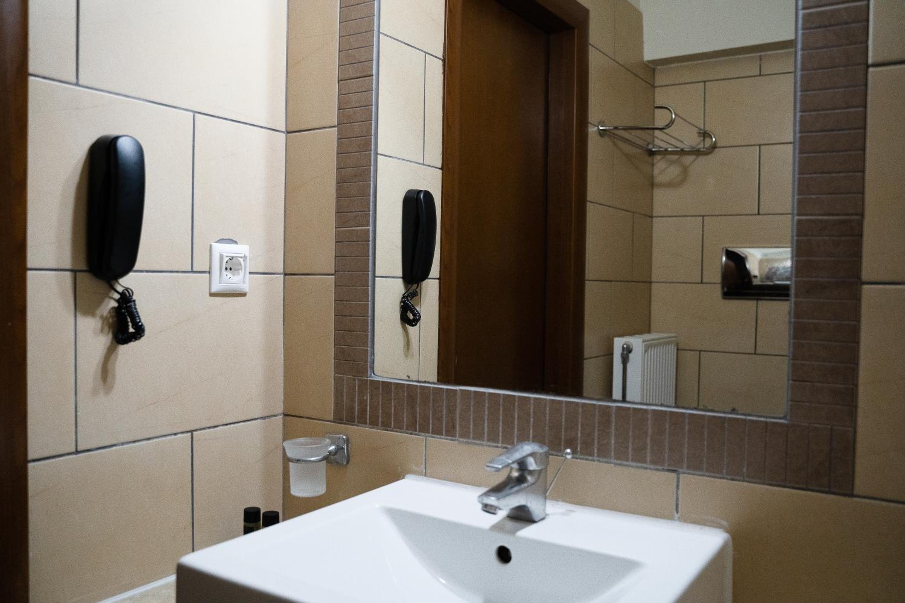 Triple Room - Photo 3