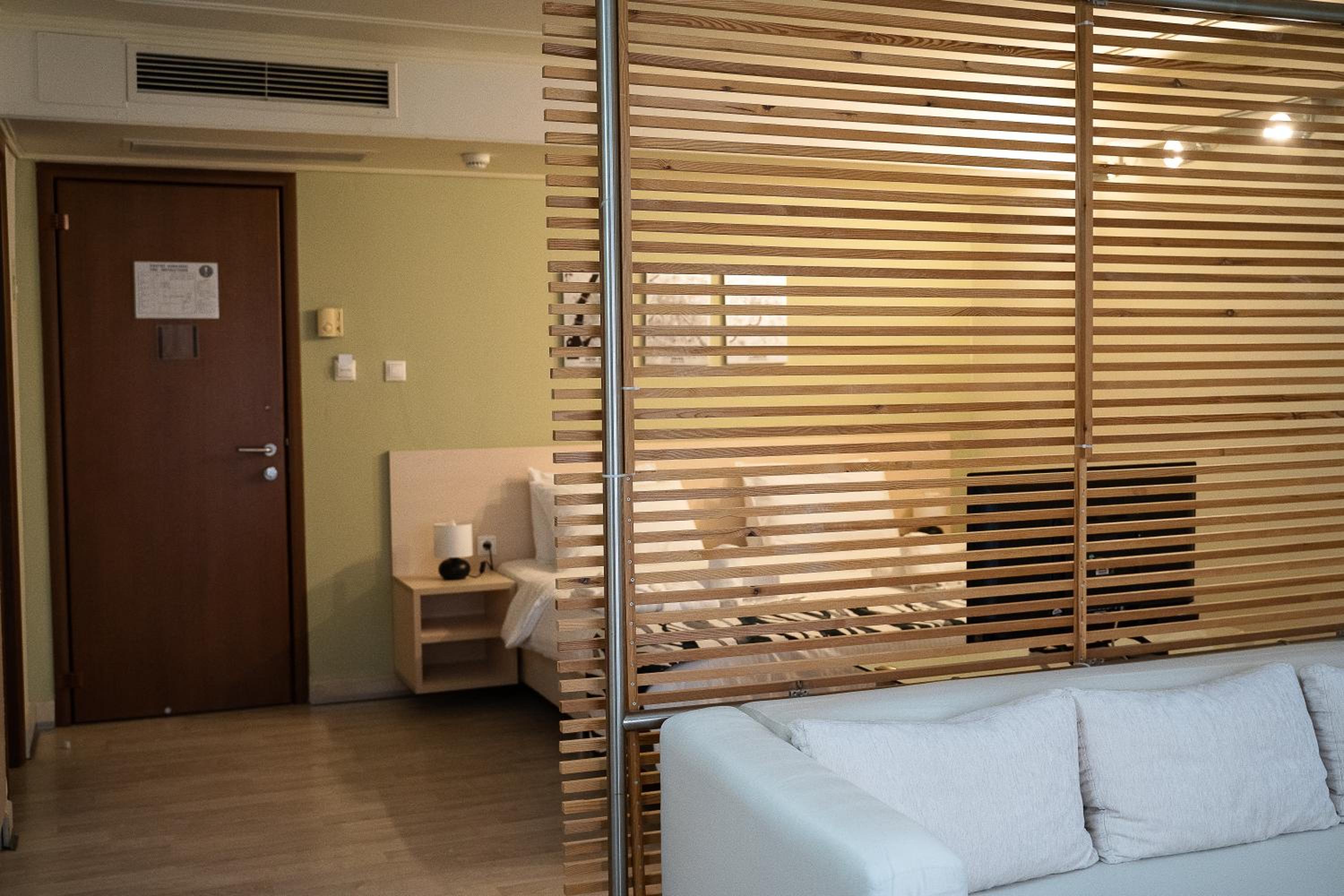 Suite (2 Adults + 2 Children)