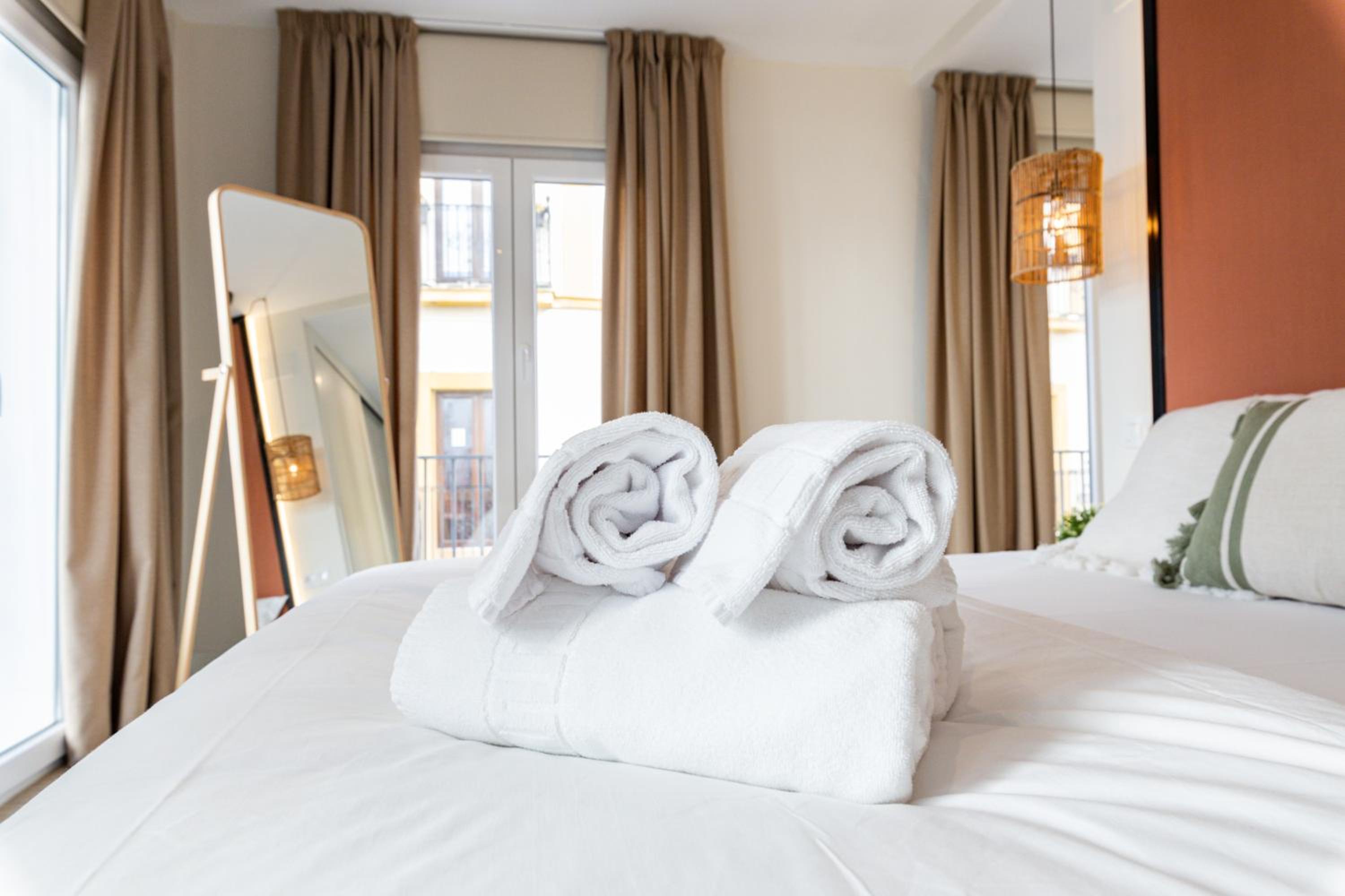 One-Bedroom Suite - Photo 2