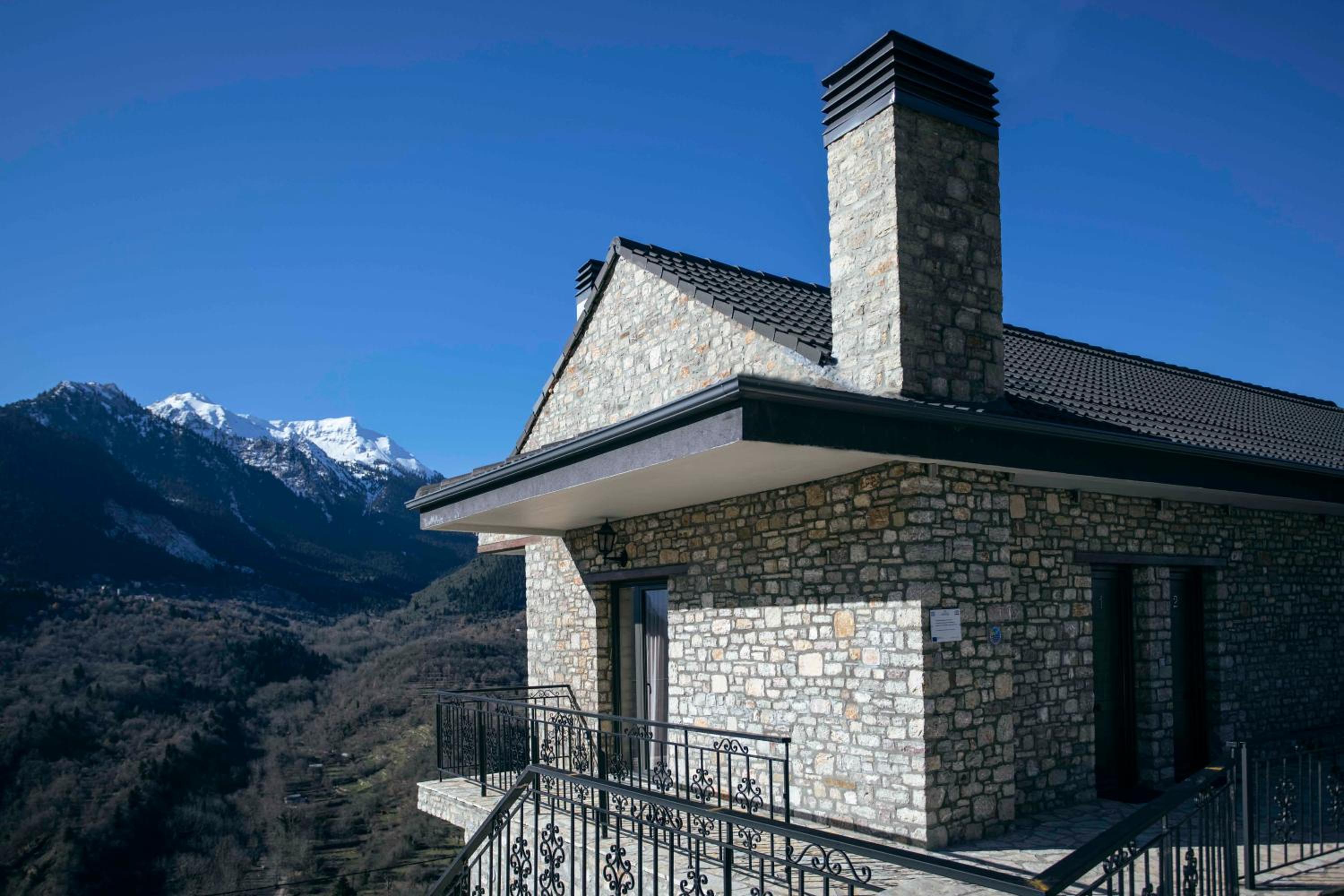 Double Room with Mountain View photo 2