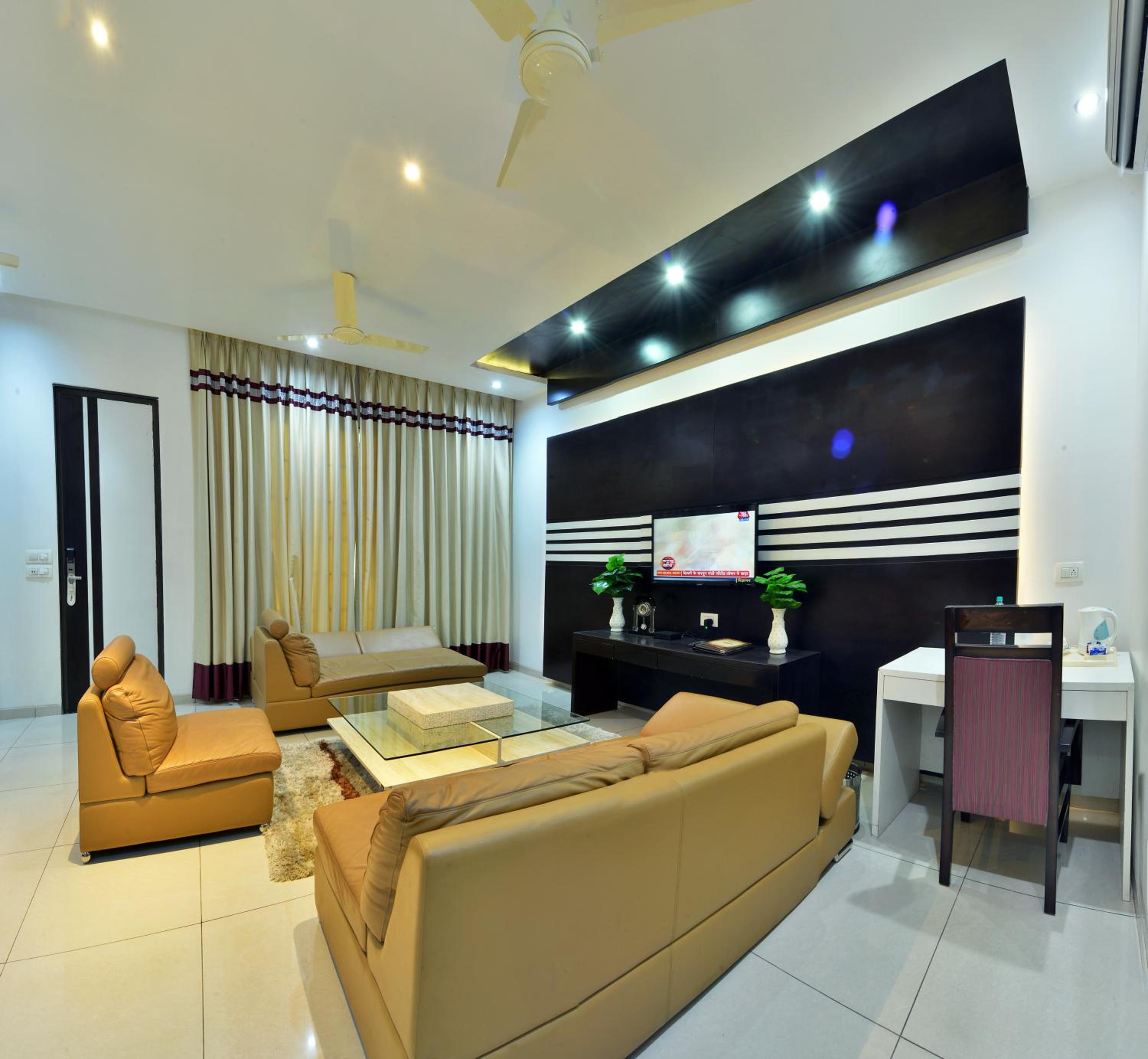 Presidential Suite photo 3