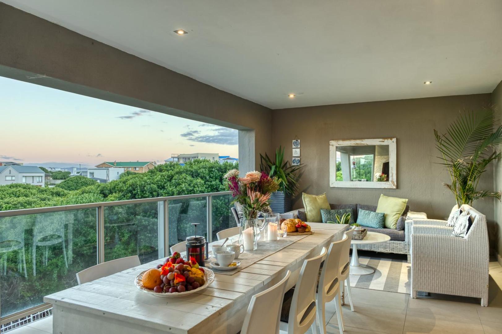 Three-Bedroom Villa - Photo 29