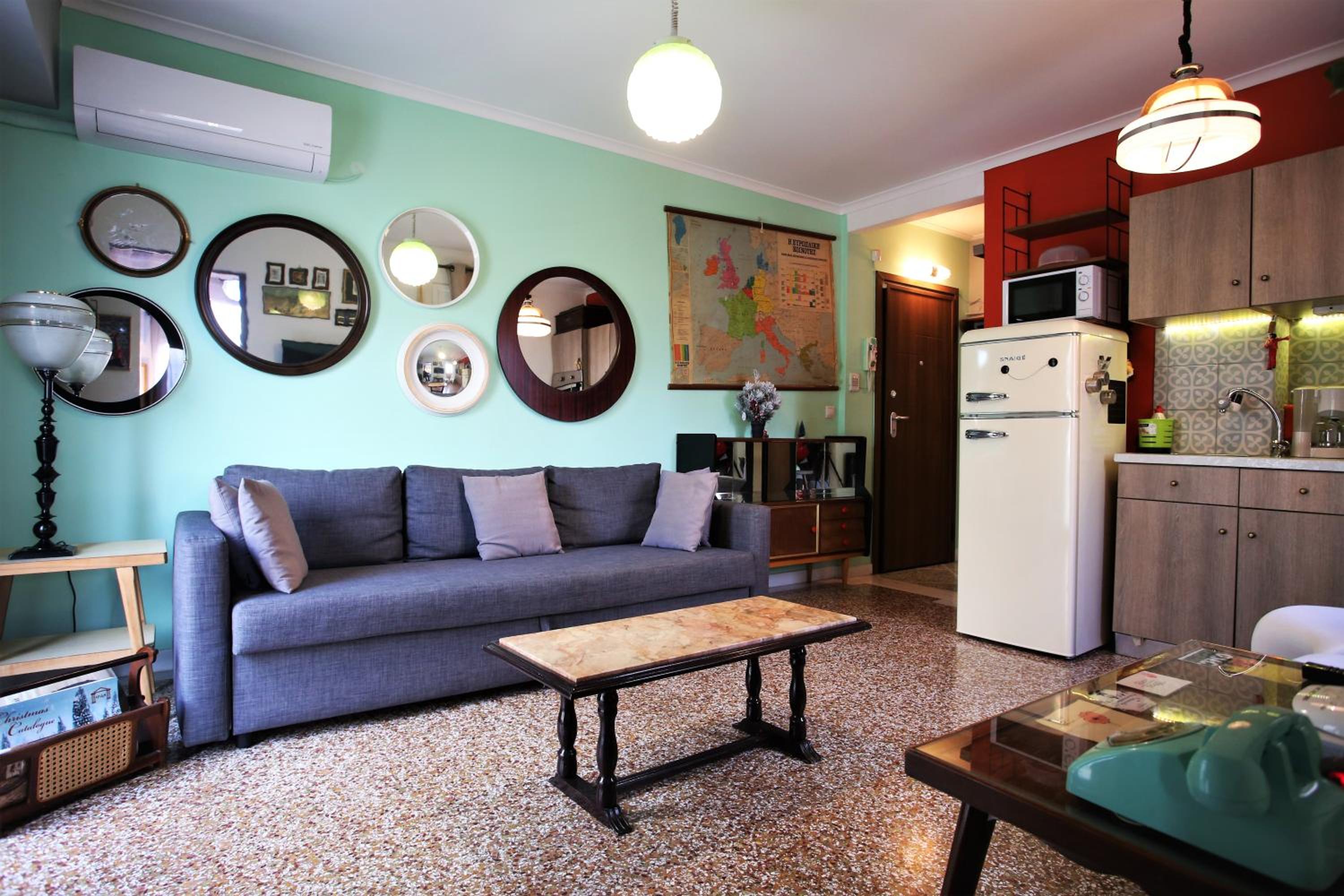 One-Bedroom Apartment