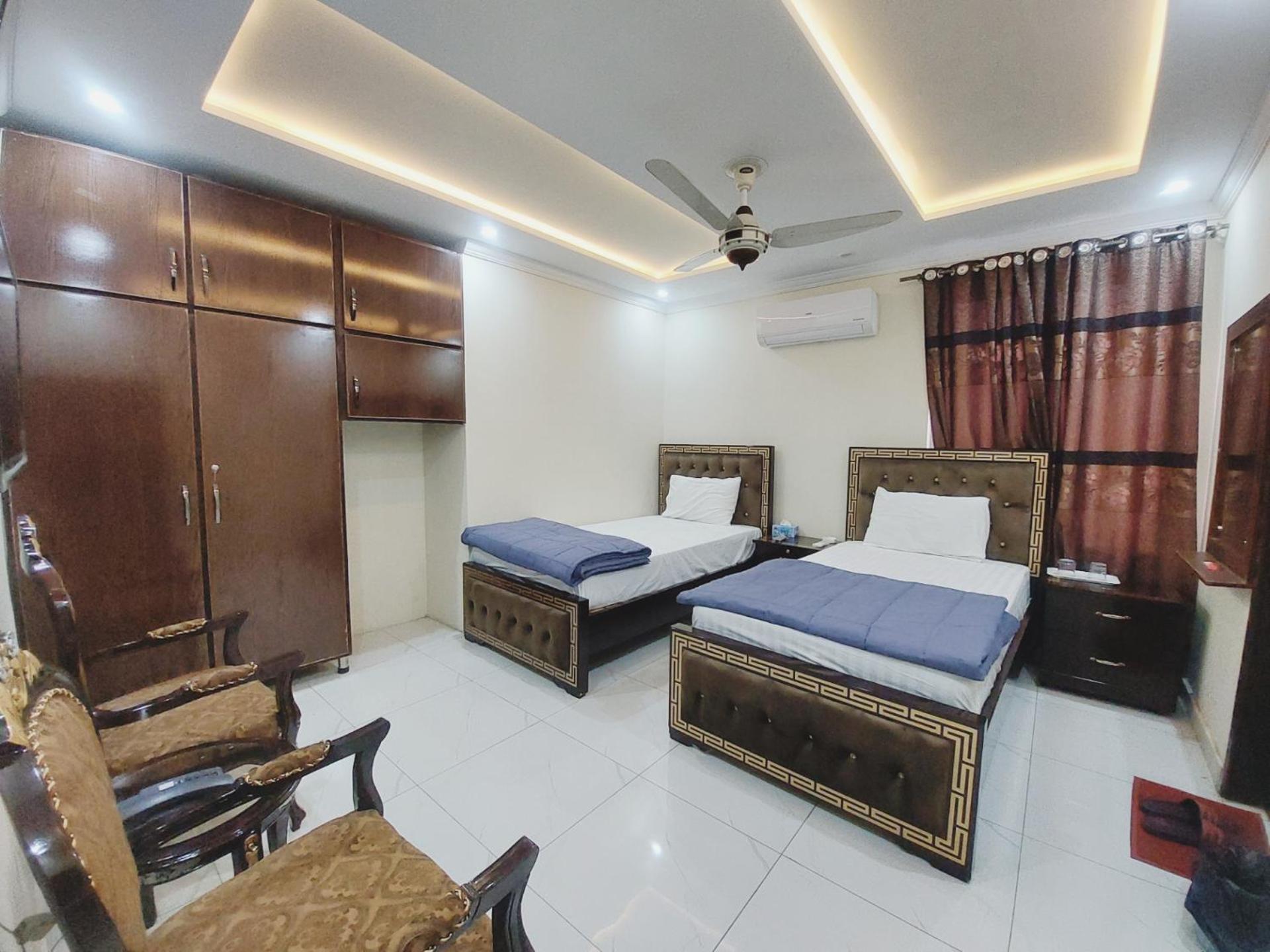 Deluxe Twin Room
