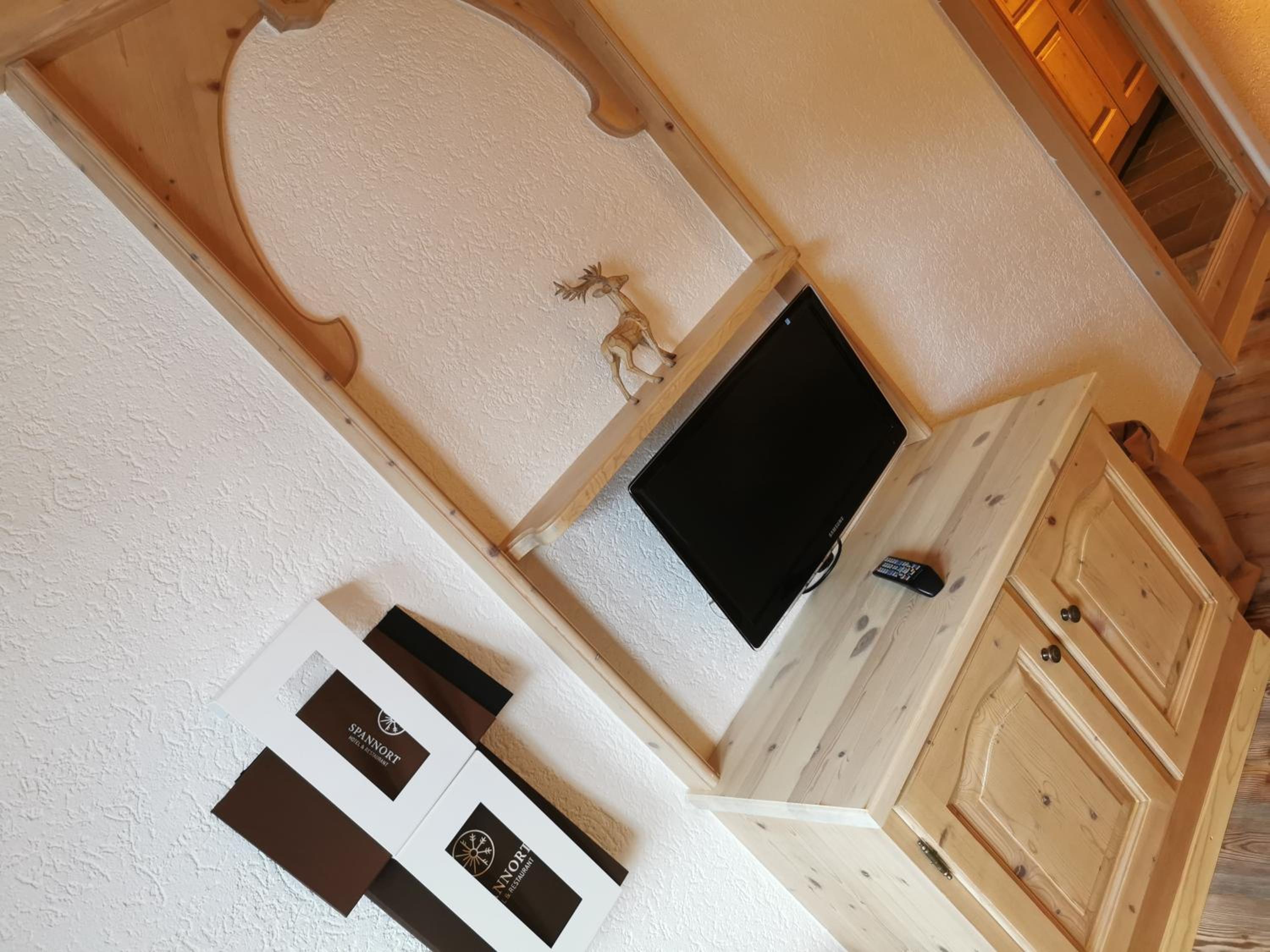 Double Room - Photo 9