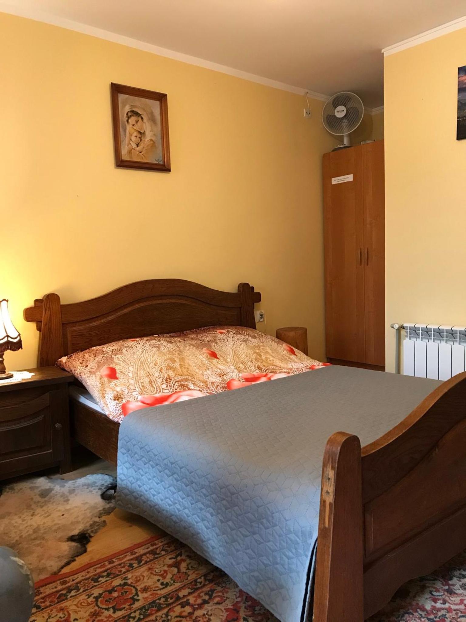 Large Double Room photo 1