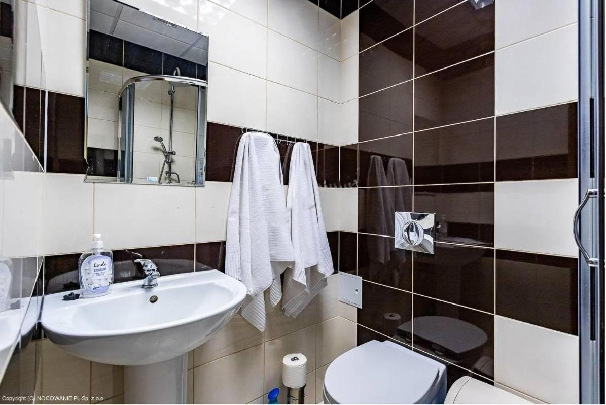 Standard Double or Twin Room photo 3