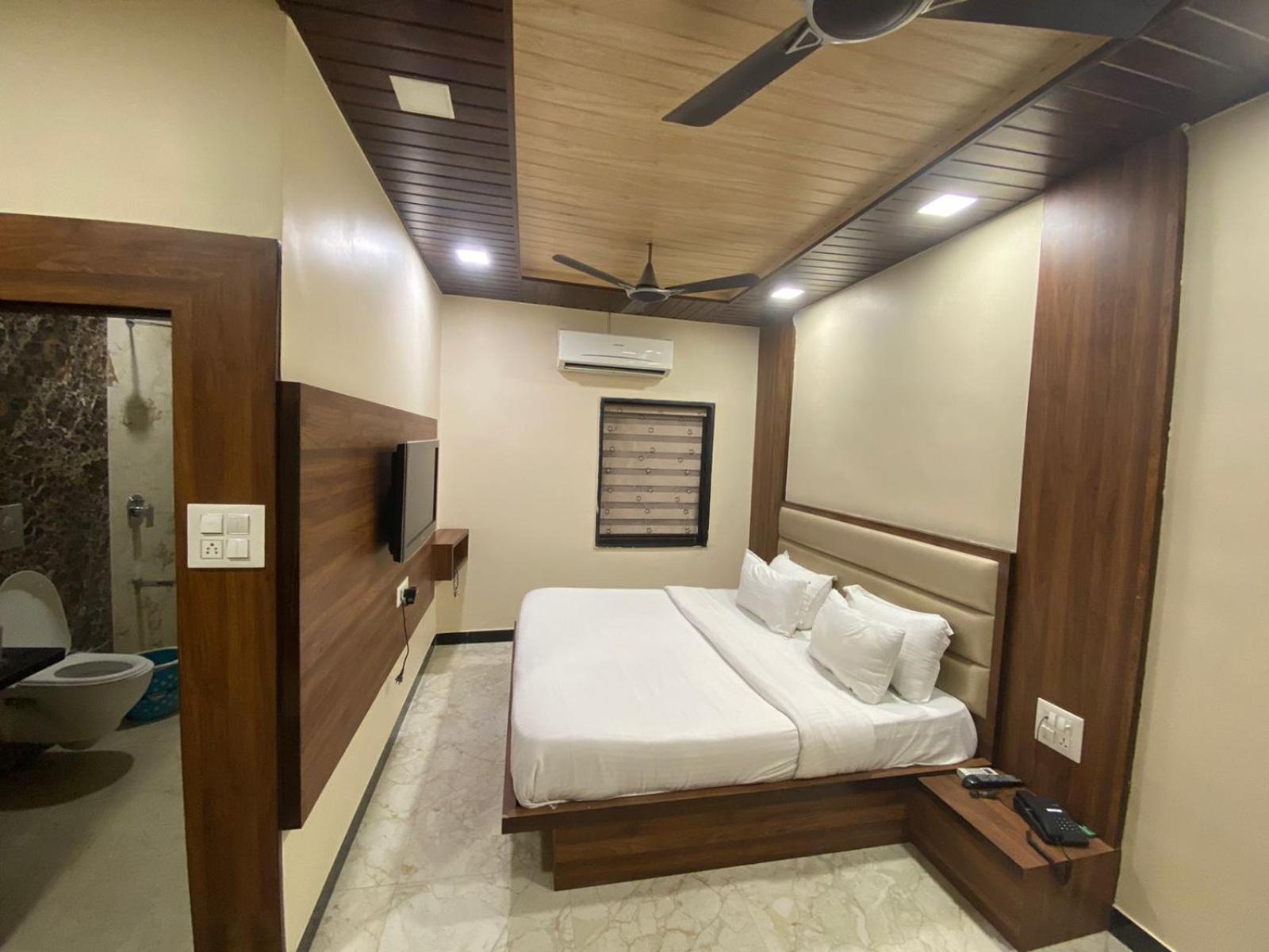 Deluxe Double Room - Photo 6