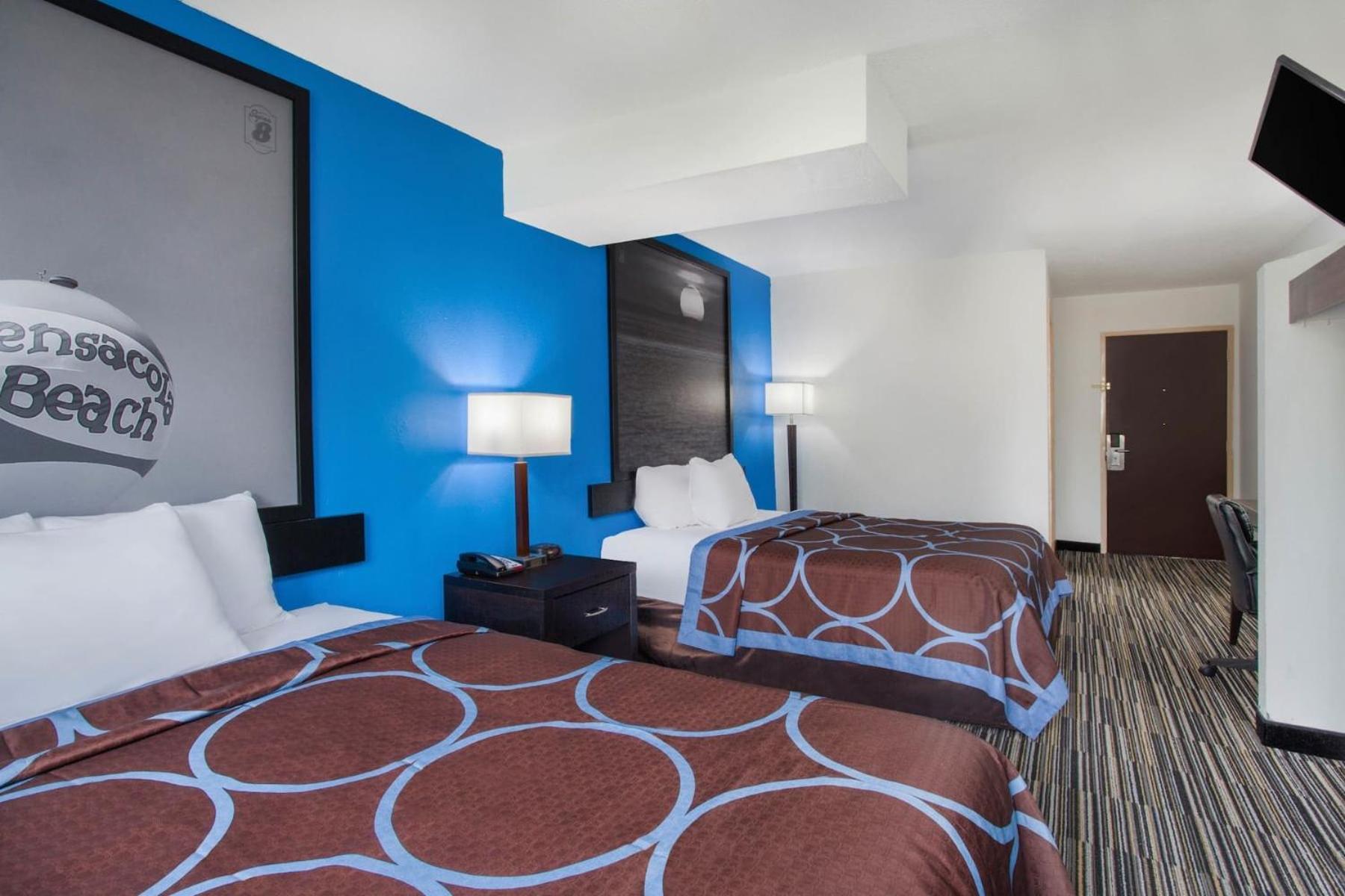Studio Suite with Two Queen Beds - Mobility Access/Non-Smoking - Photo 2