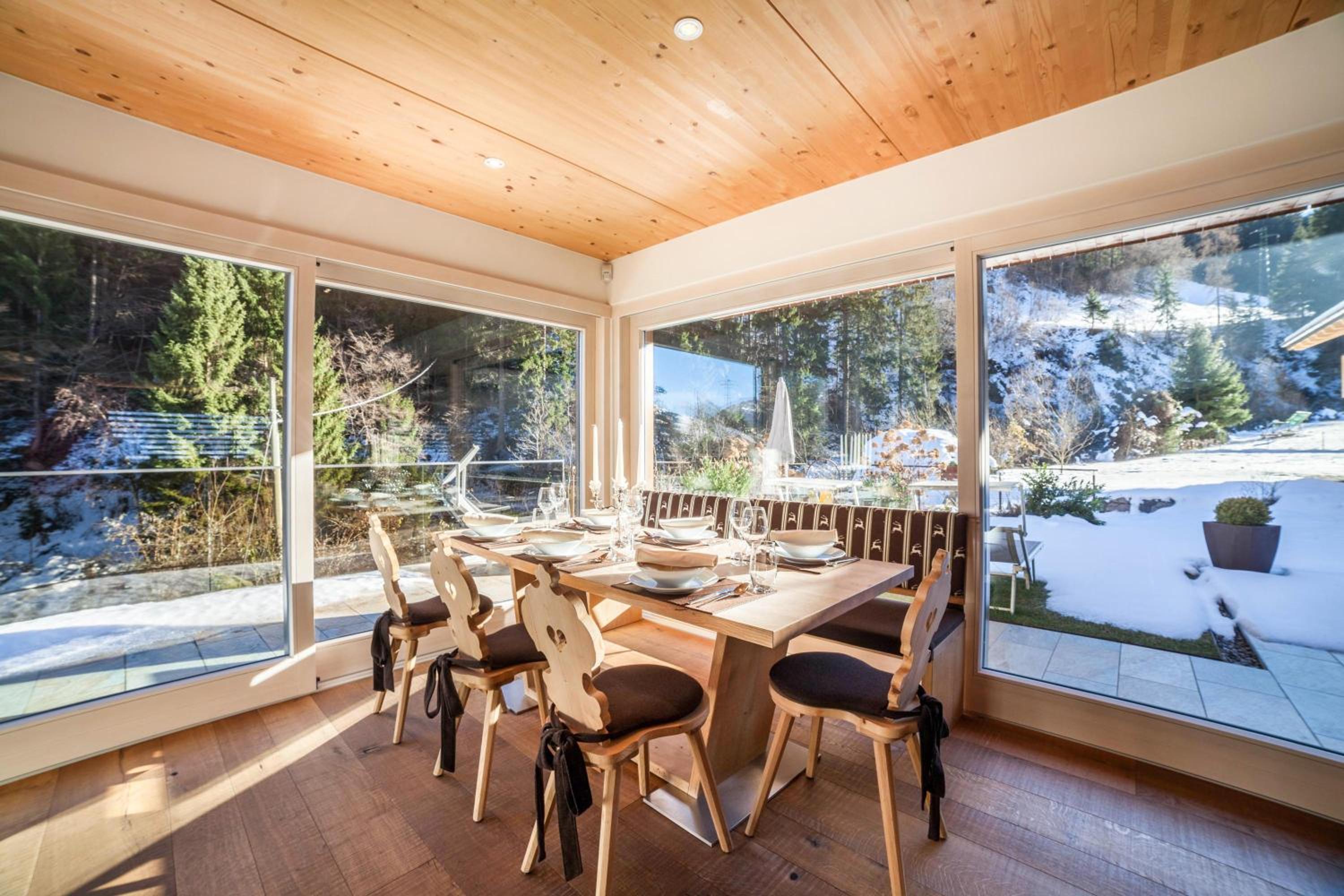 Three-Bedroom Chalet photo 2