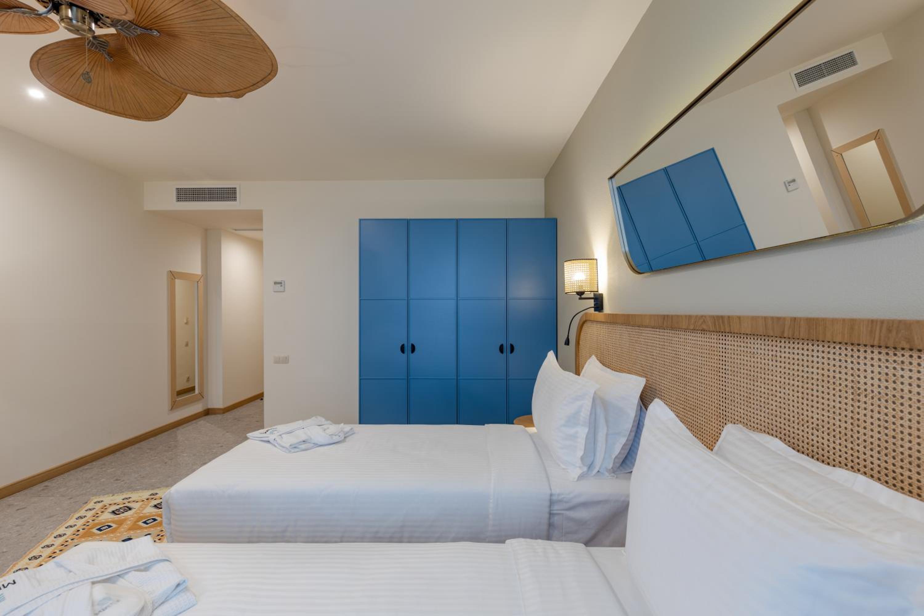 Standard Double Room - Photo 4