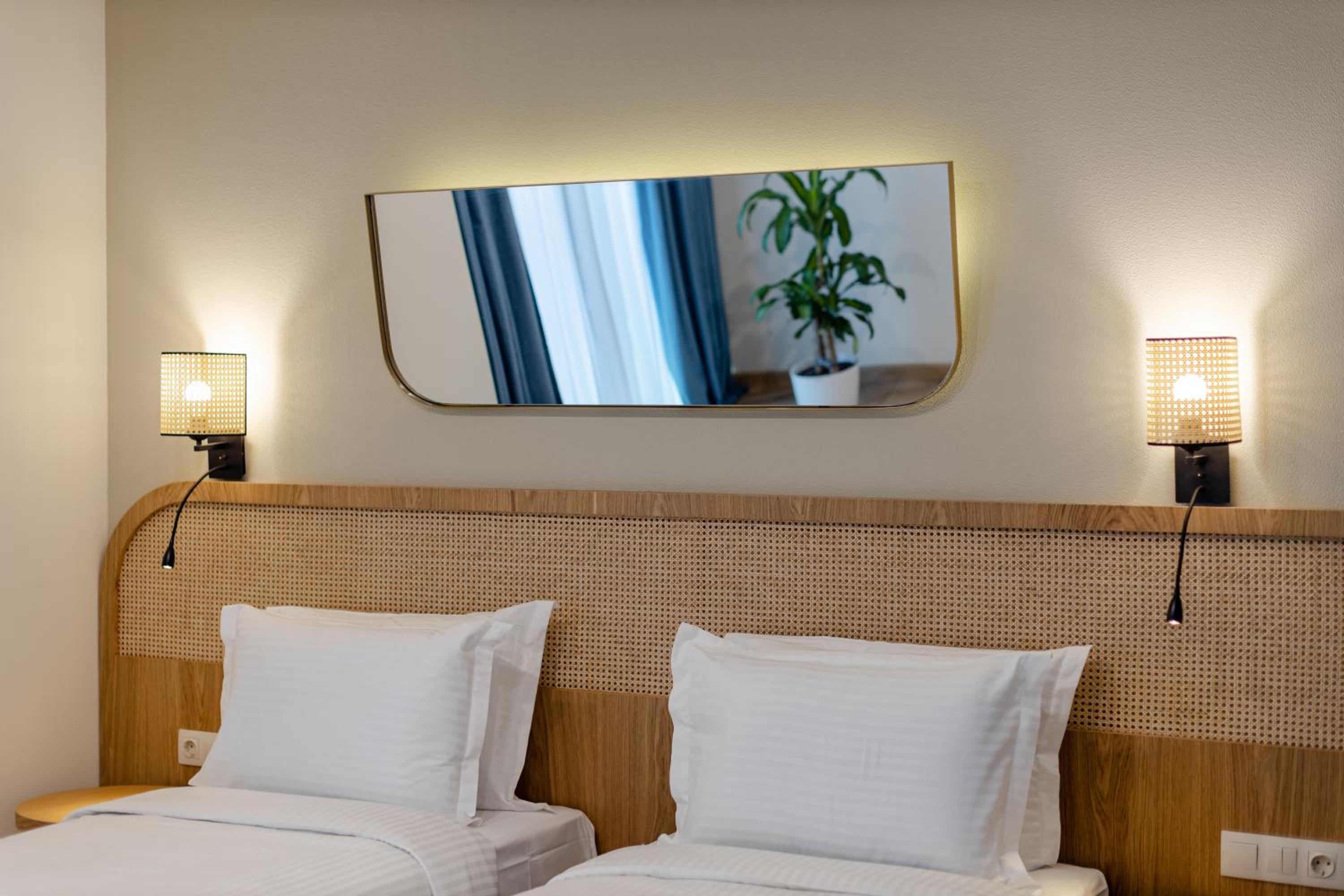 Standard Double Room - Photo 3