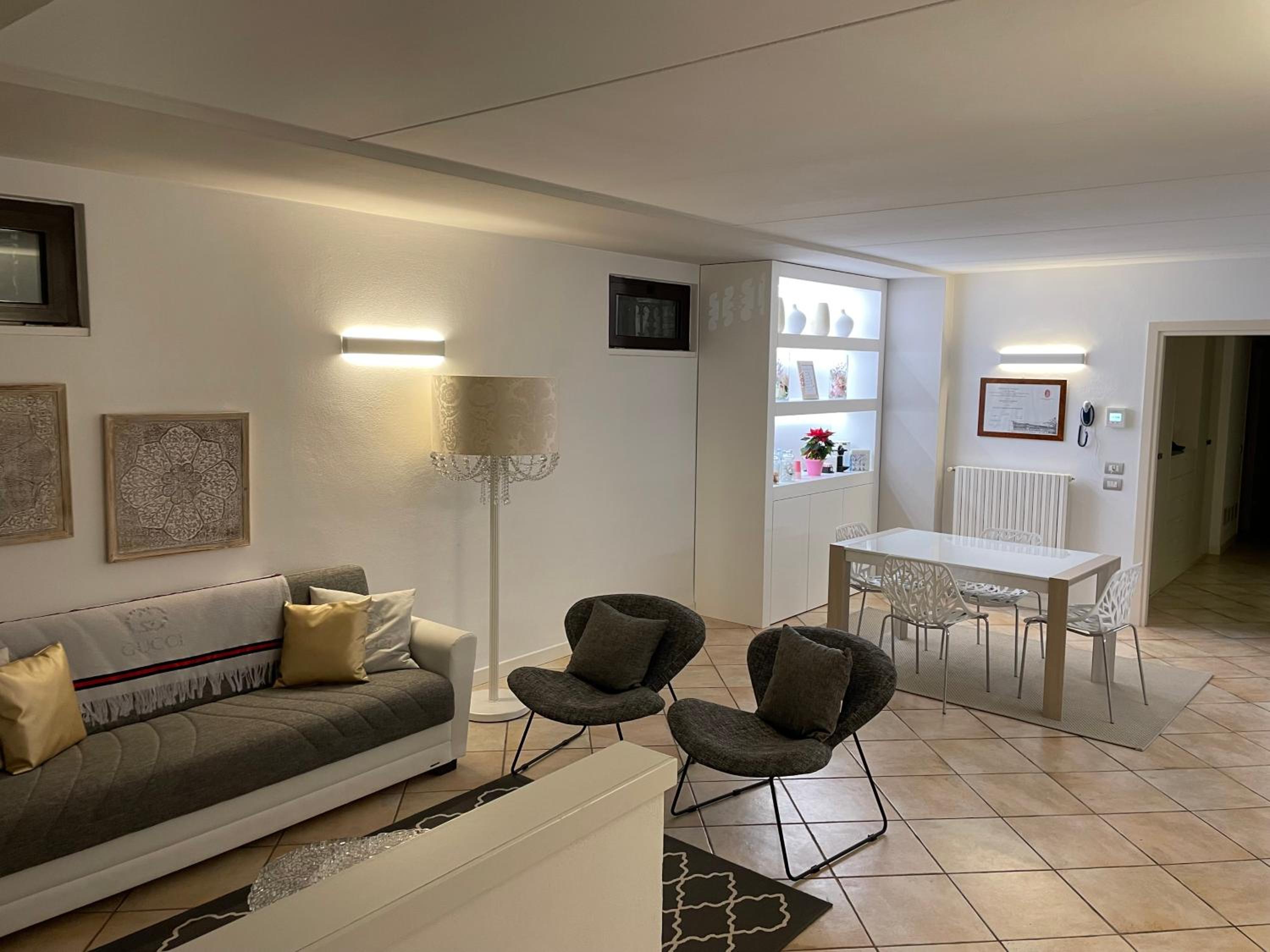 Deluxe Apartment photo 2